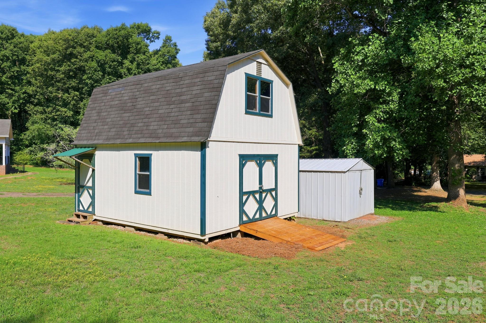 41 Old Farm Road — Salisbury