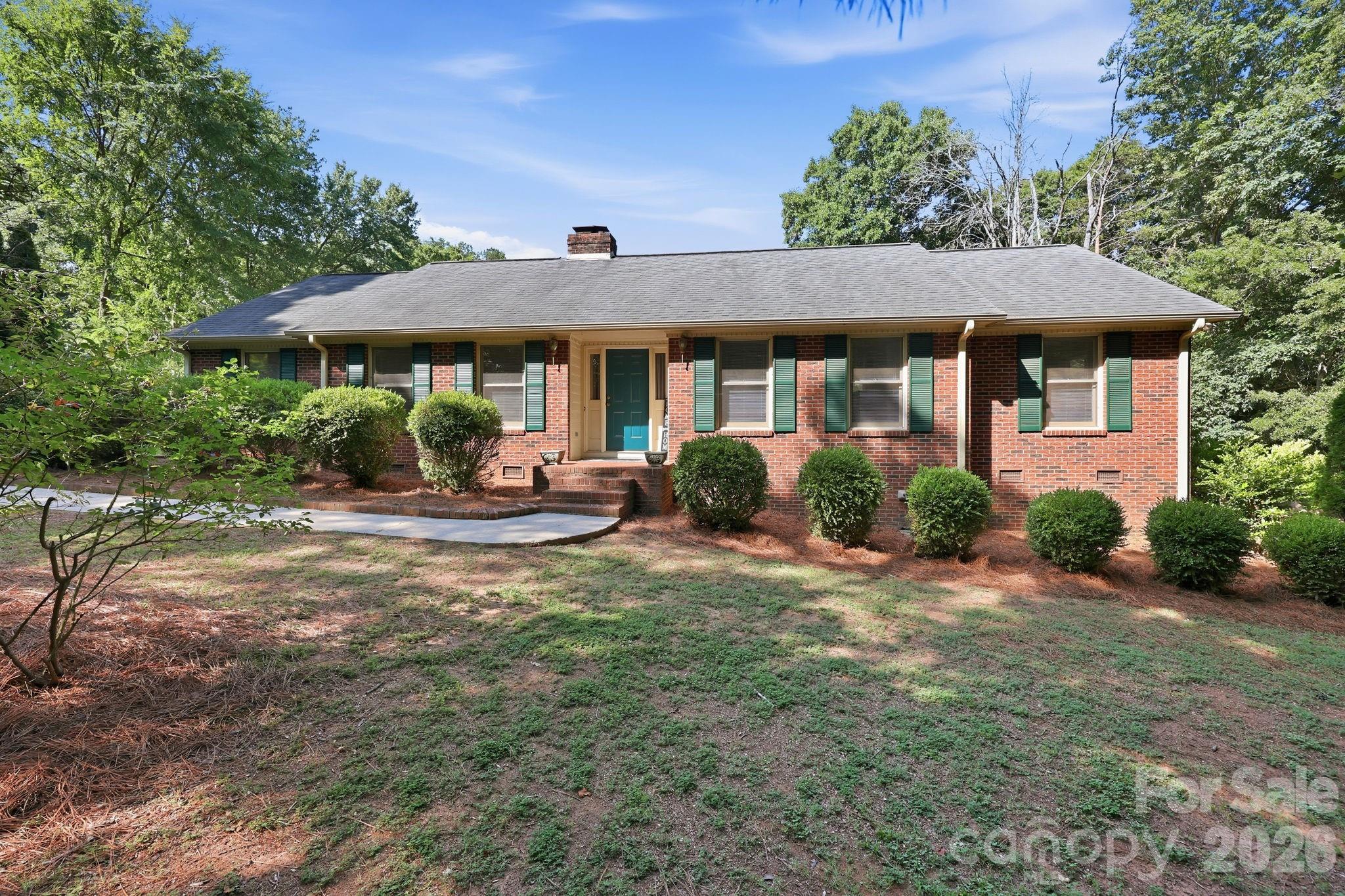 41 Old Farm Road — Salisbury