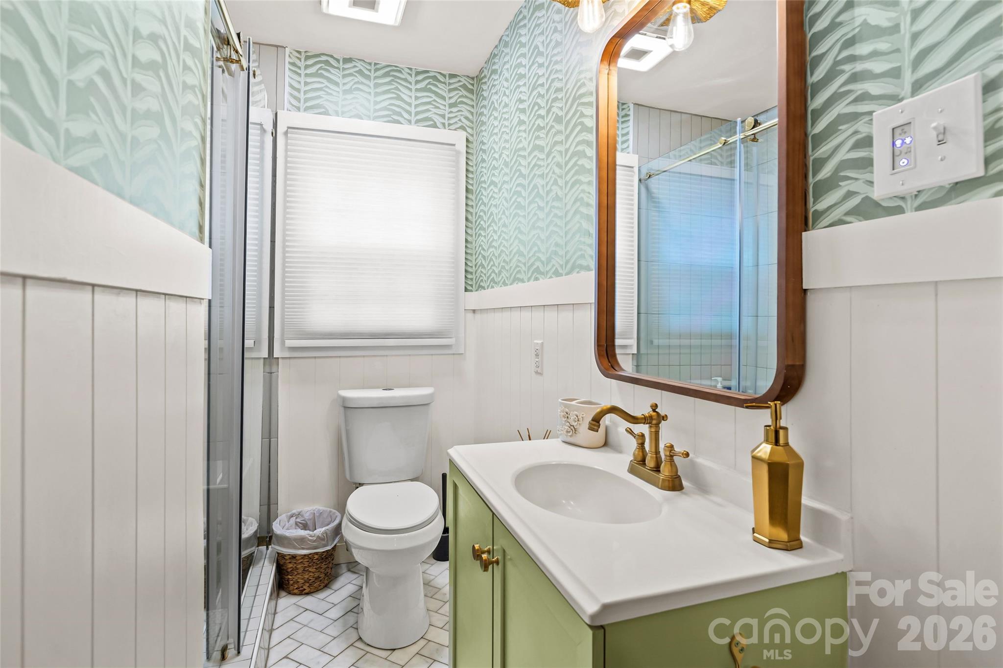 3225 Commonwealth Avenue — Charlotte