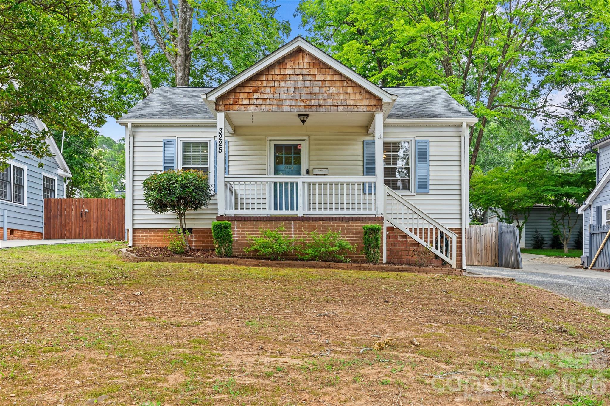 3225 Commonwealth Avenue — Charlotte