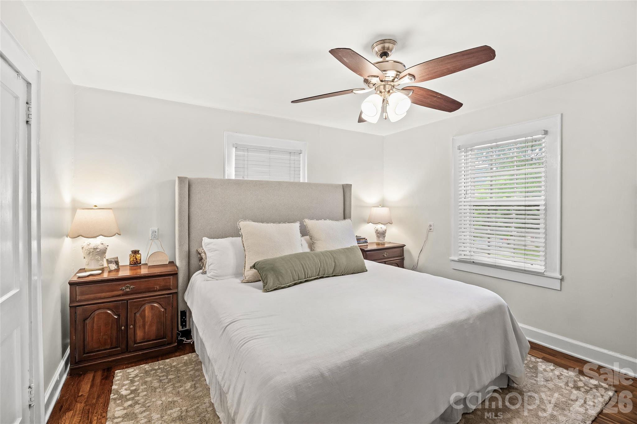 3225 Commonwealth Avenue — Charlotte