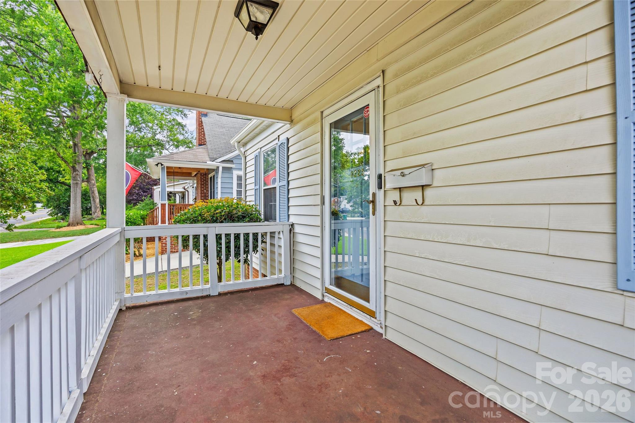 3225 Commonwealth Avenue — Charlotte