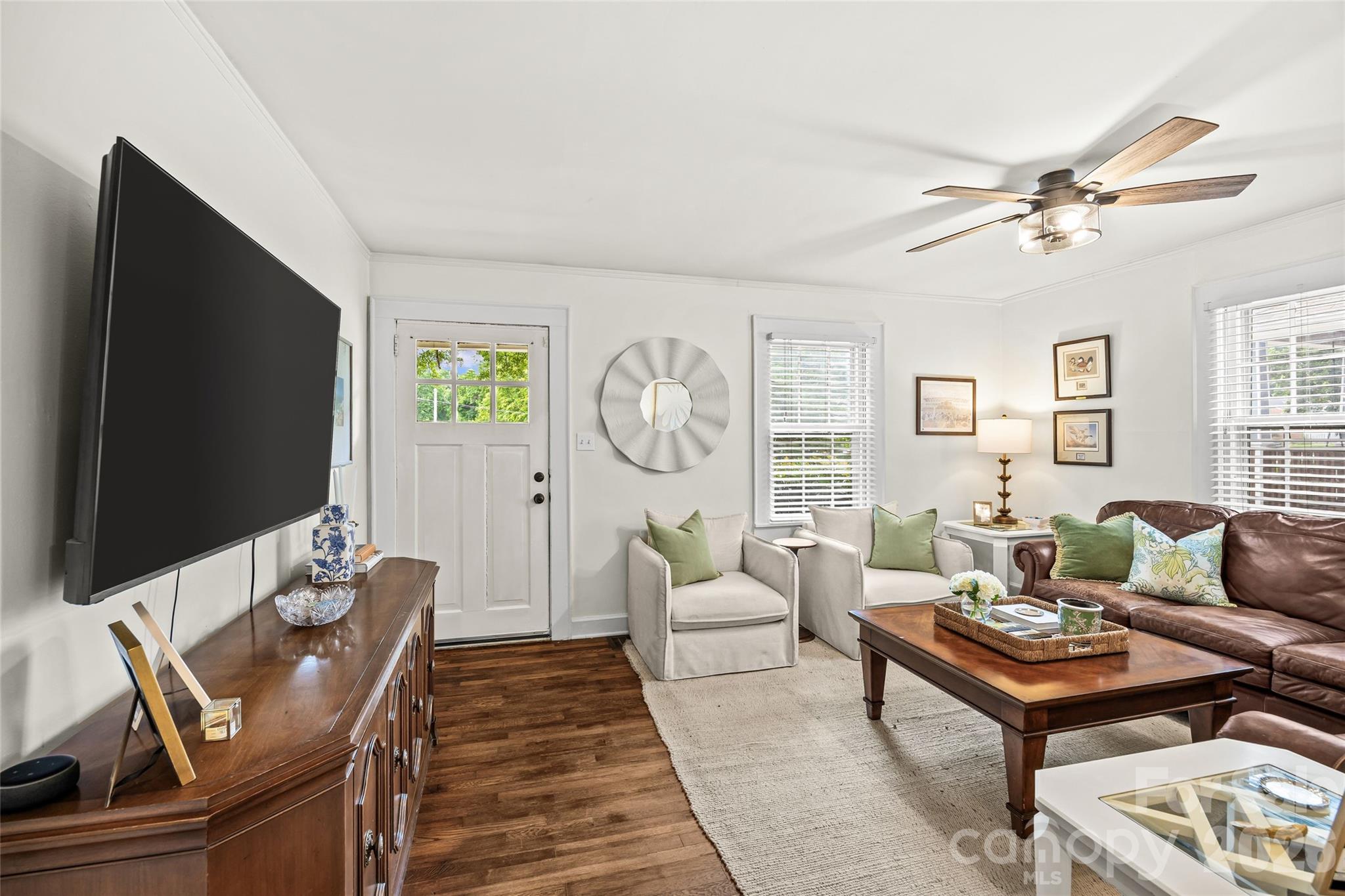 3225 Commonwealth Avenue — Charlotte
