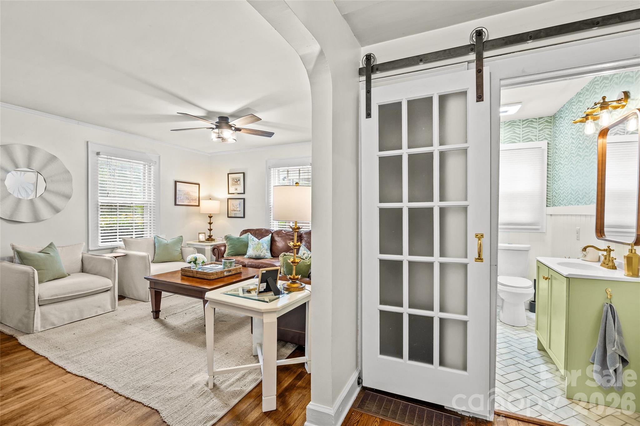 3225 Commonwealth Avenue — Charlotte