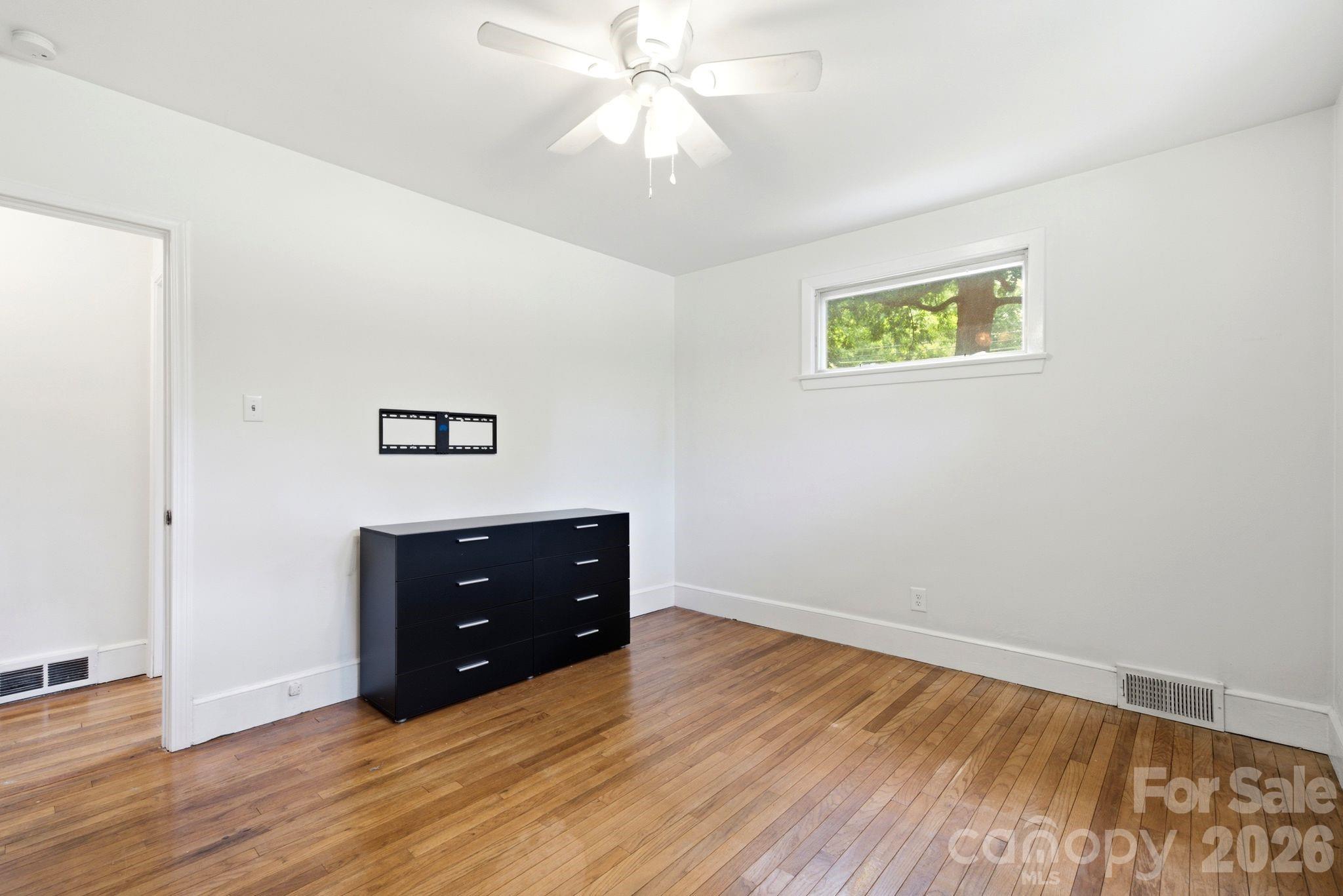 4227 Cheltenham Road — Charlotte