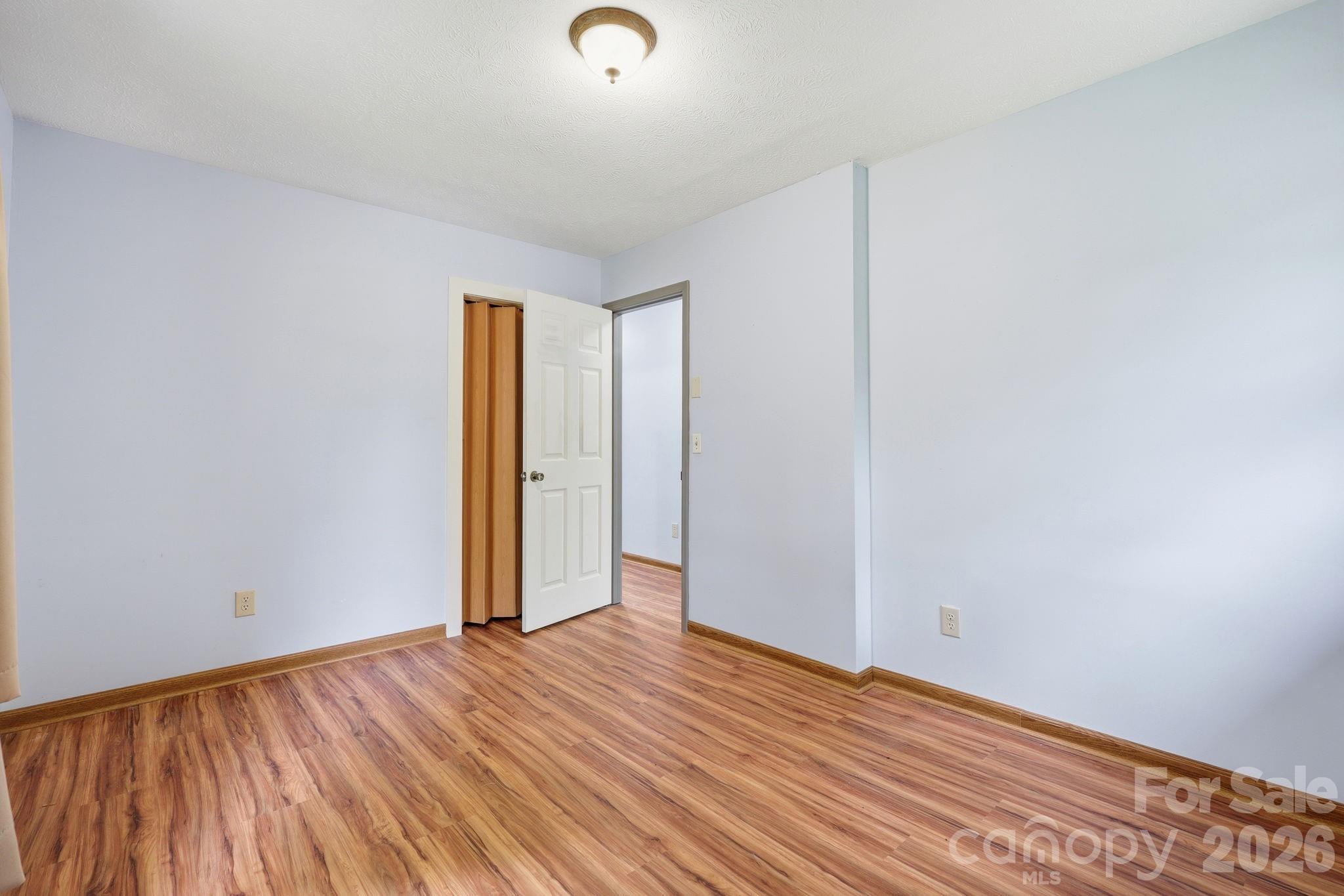65 Spencer Street — Clyde