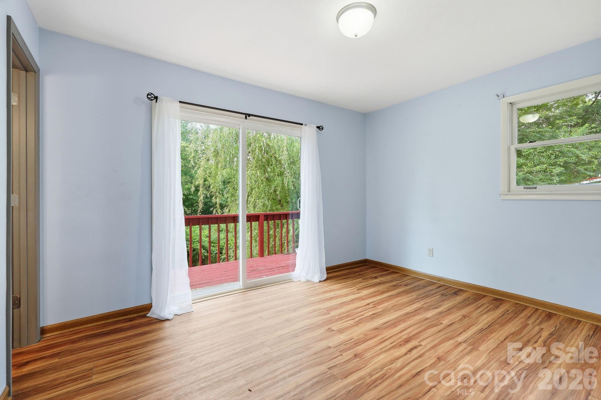 65 Spencer Street — Clyde