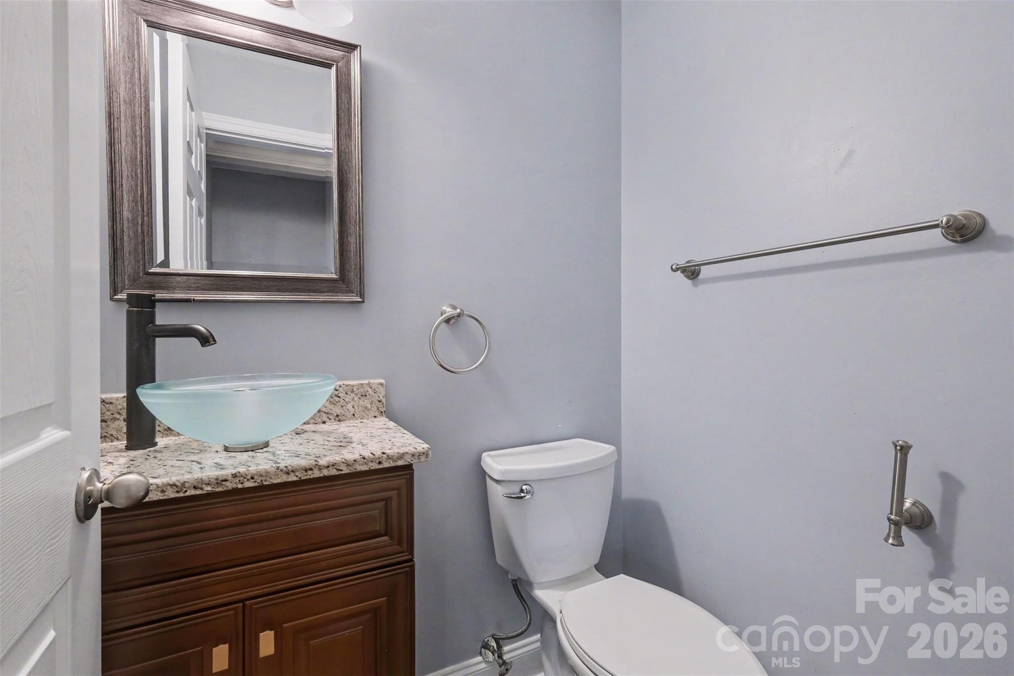7111 Cedar Lake Court — Charlotte
