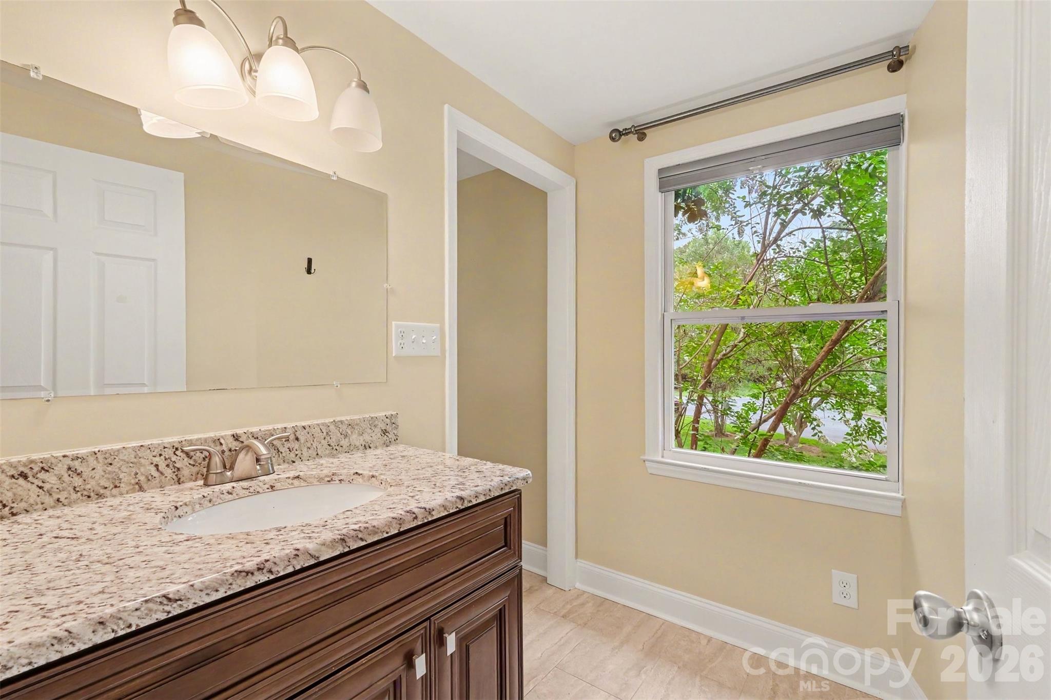 7111 Cedar Lake Court — Charlotte