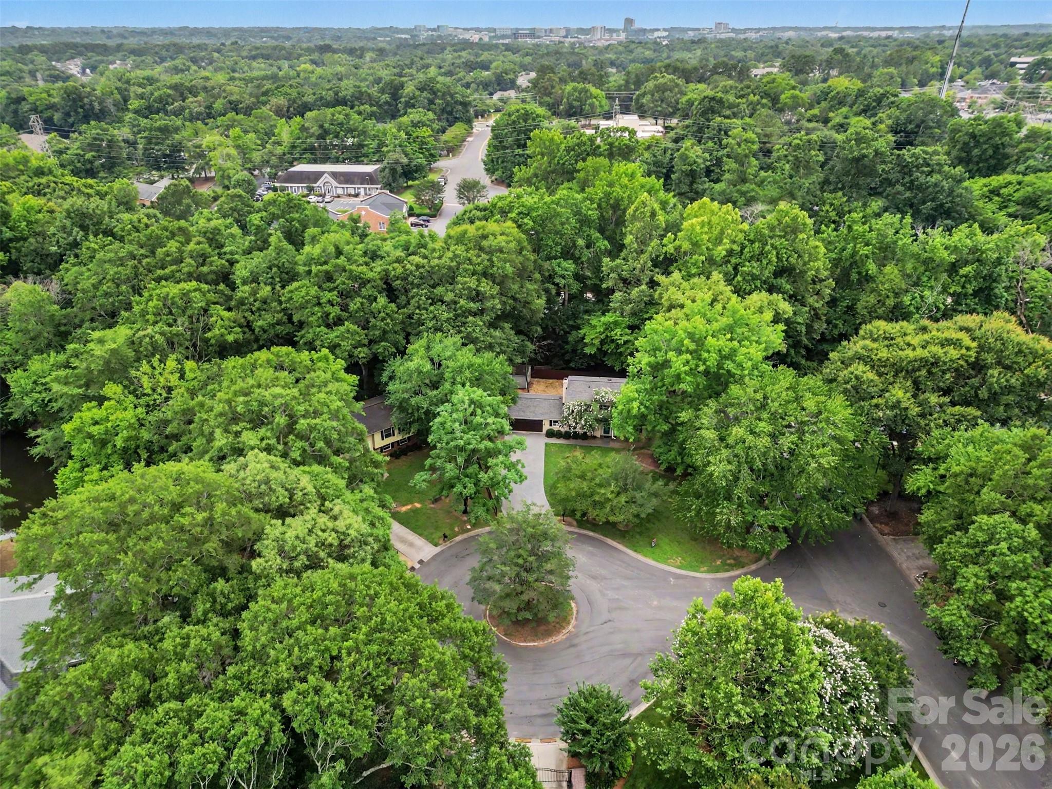 7111 Cedar Lake Court — Charlotte