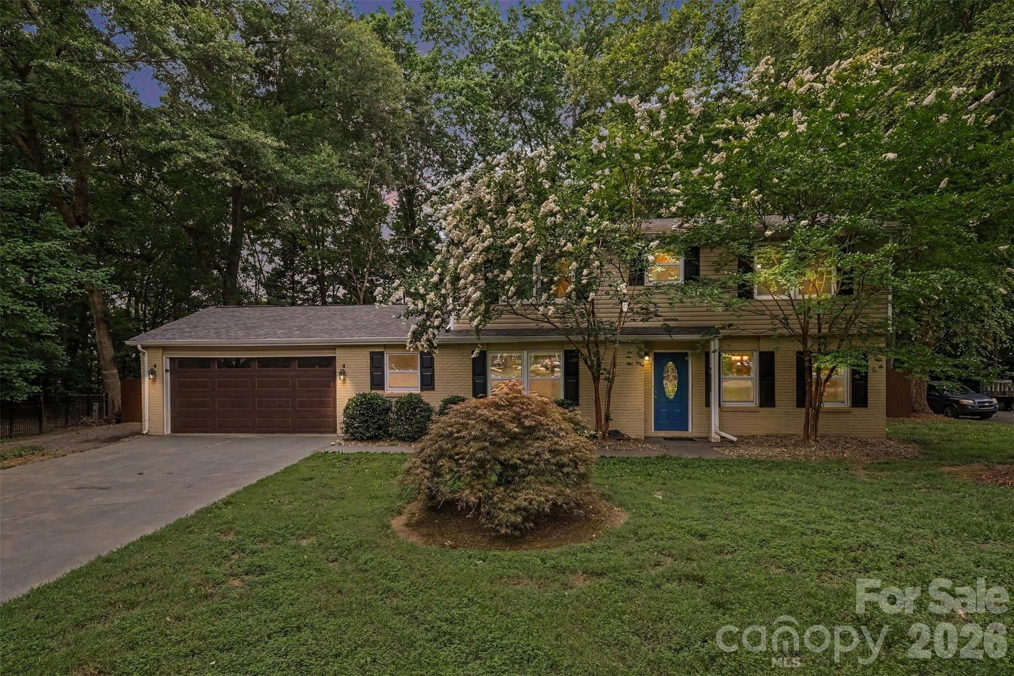 7111 Cedar Lake Court — Charlotte