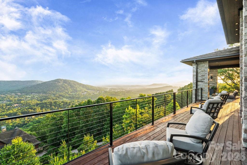 510 Cloud Top Way — Arden