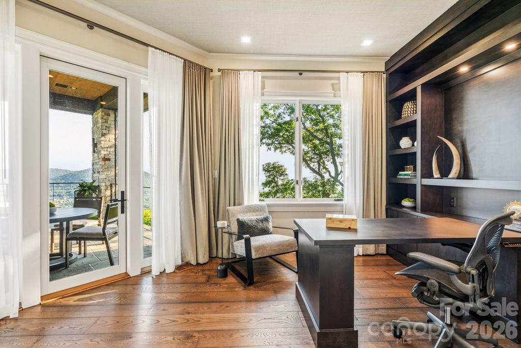 510 Cloud Top Way — Arden