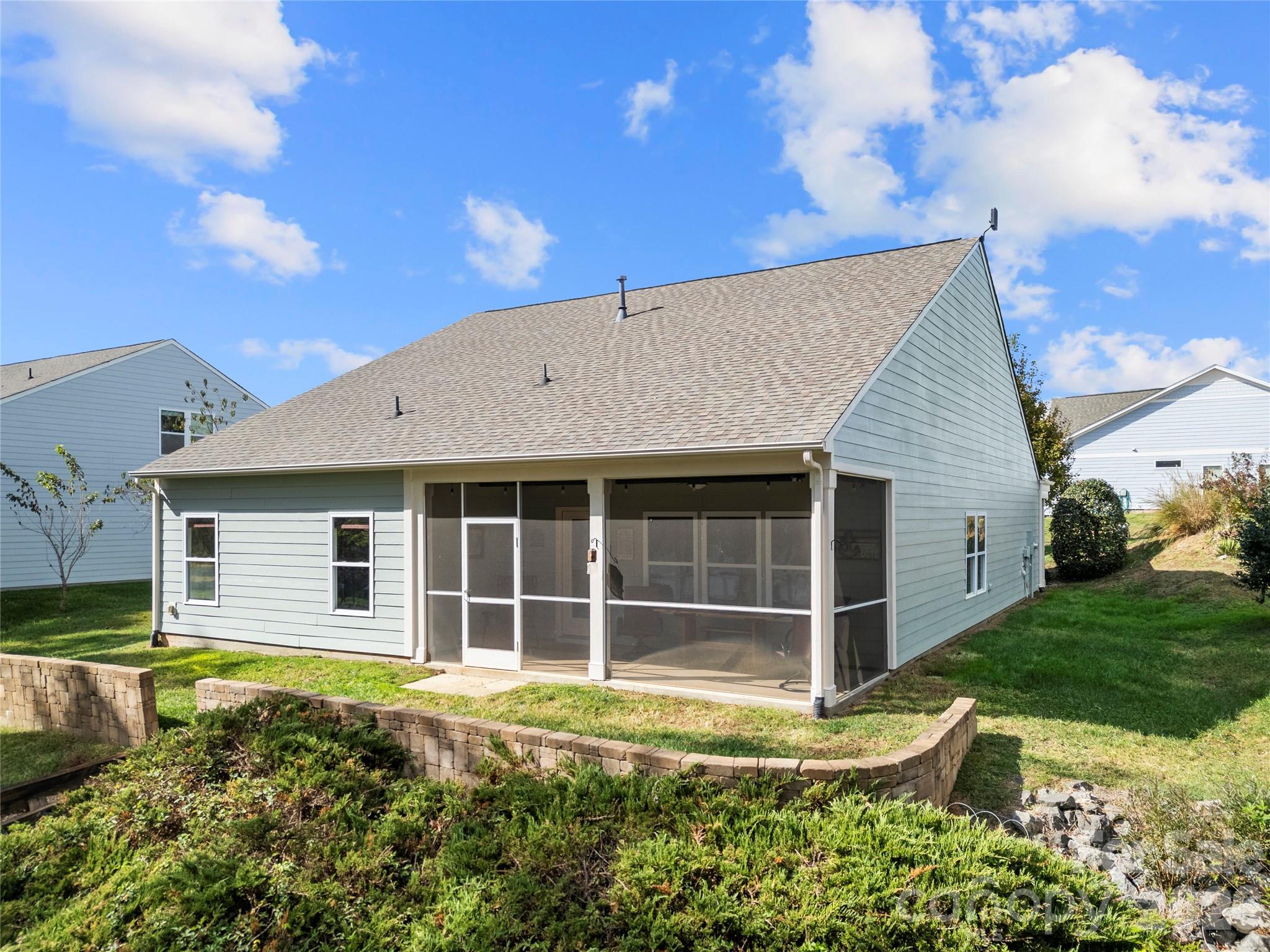25566 Seagull Drive — Lancaster