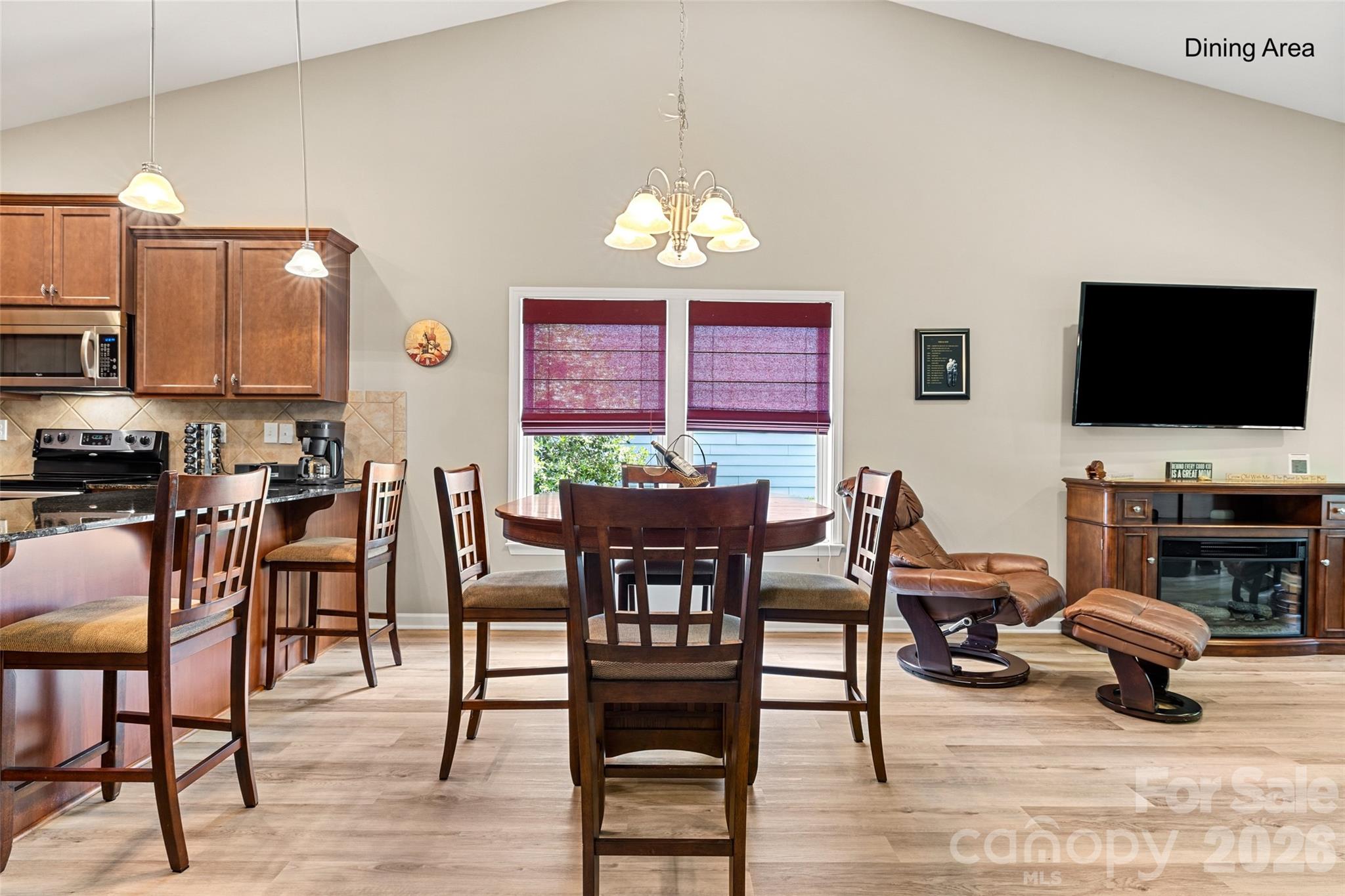 25566 Seagull Drive — Lancaster