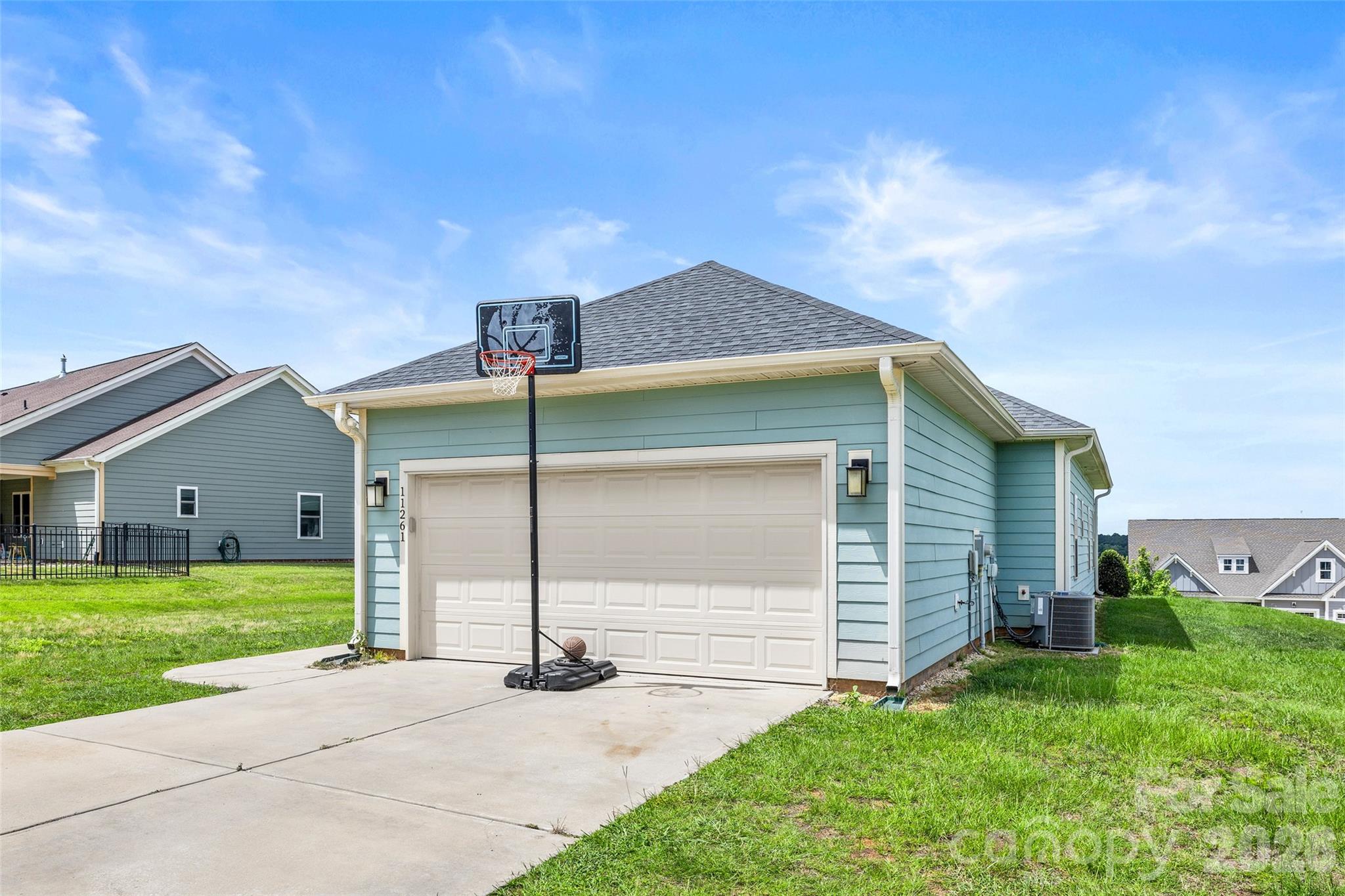 11261 Island View Lane — Lancaster