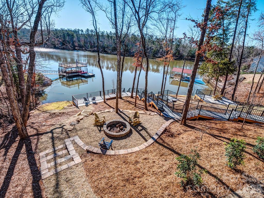 11261 Island View Lane — Lancaster