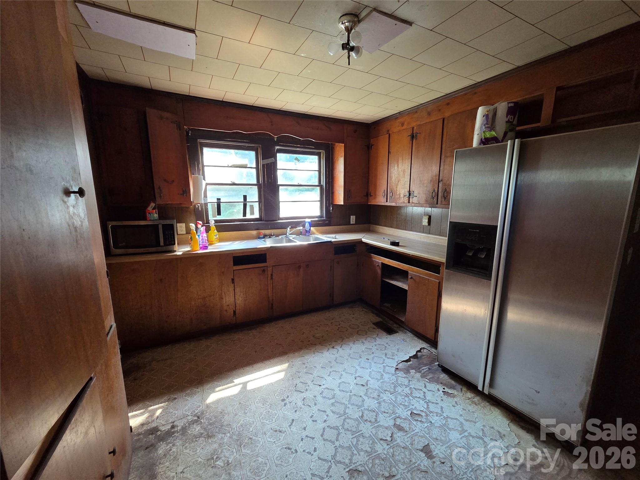 10 Wilson Avenue — Great Falls