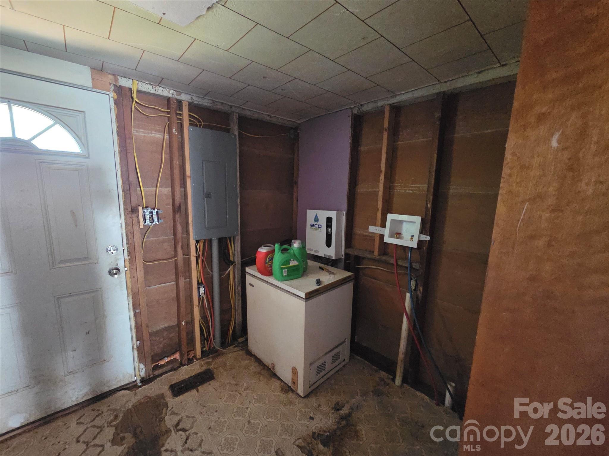 10 Wilson Avenue — Great Falls