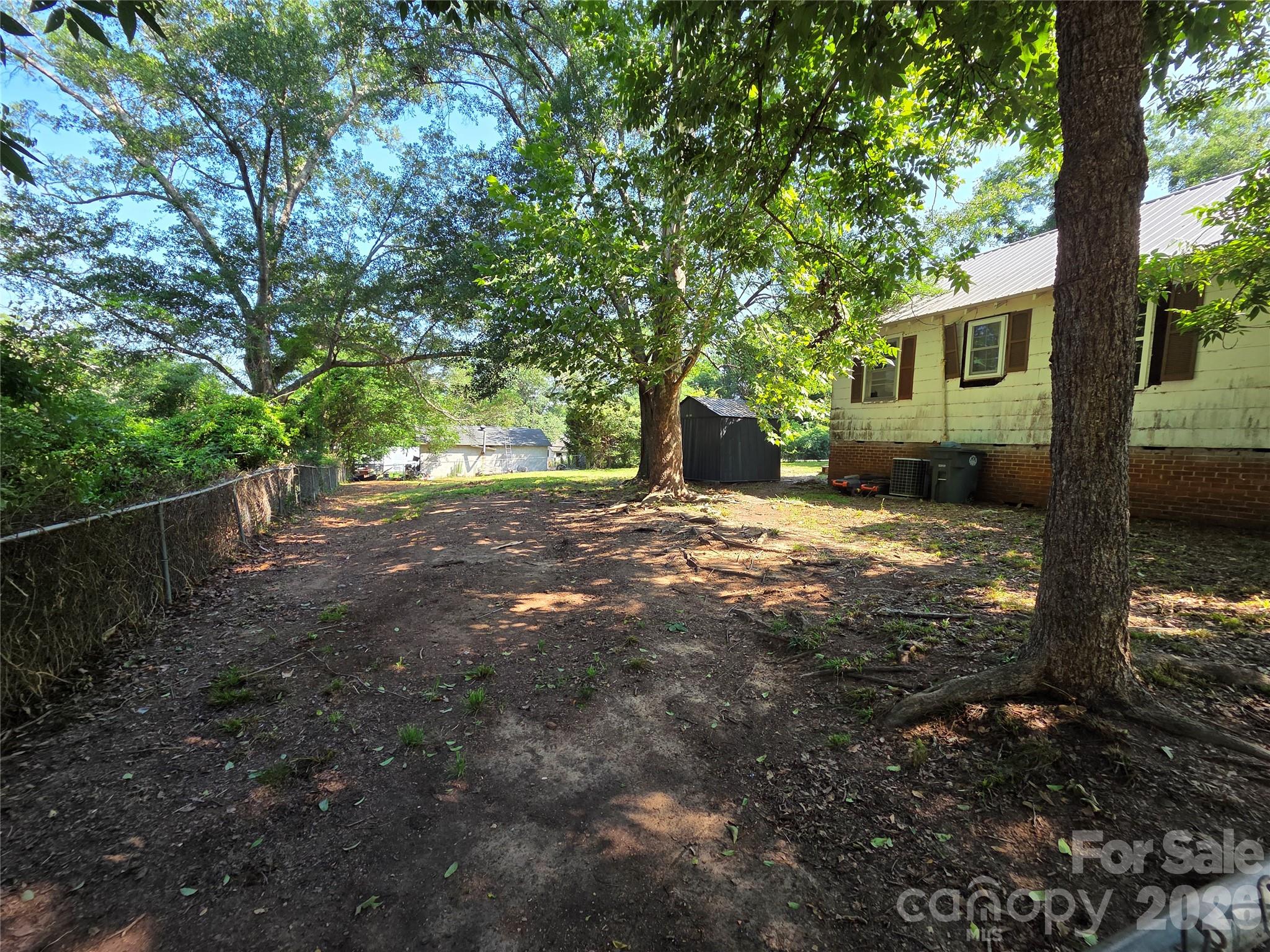 10 Wilson Avenue — Great Falls