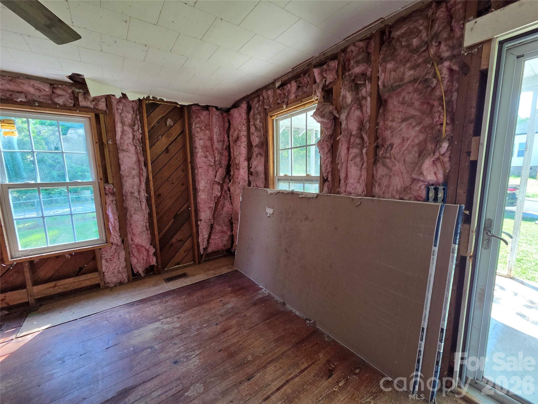 10 Wilson Avenue — Great Falls