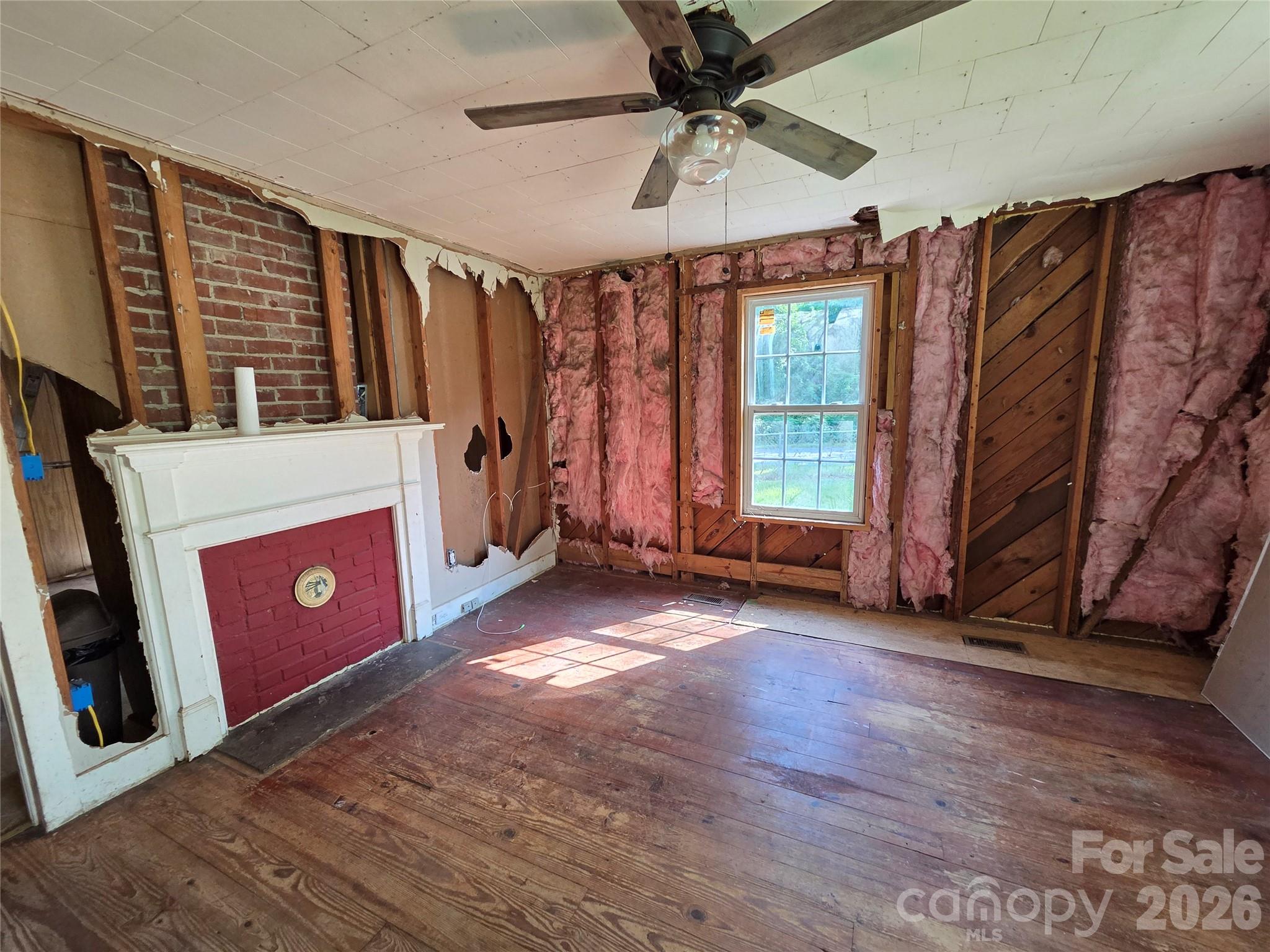 10 Wilson Avenue — Great Falls
