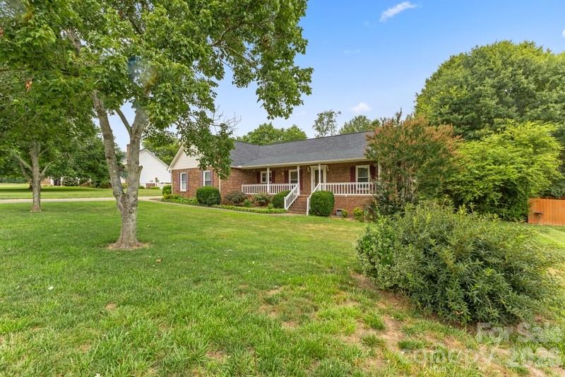 105 Spurgen Drive — Kings Mountain