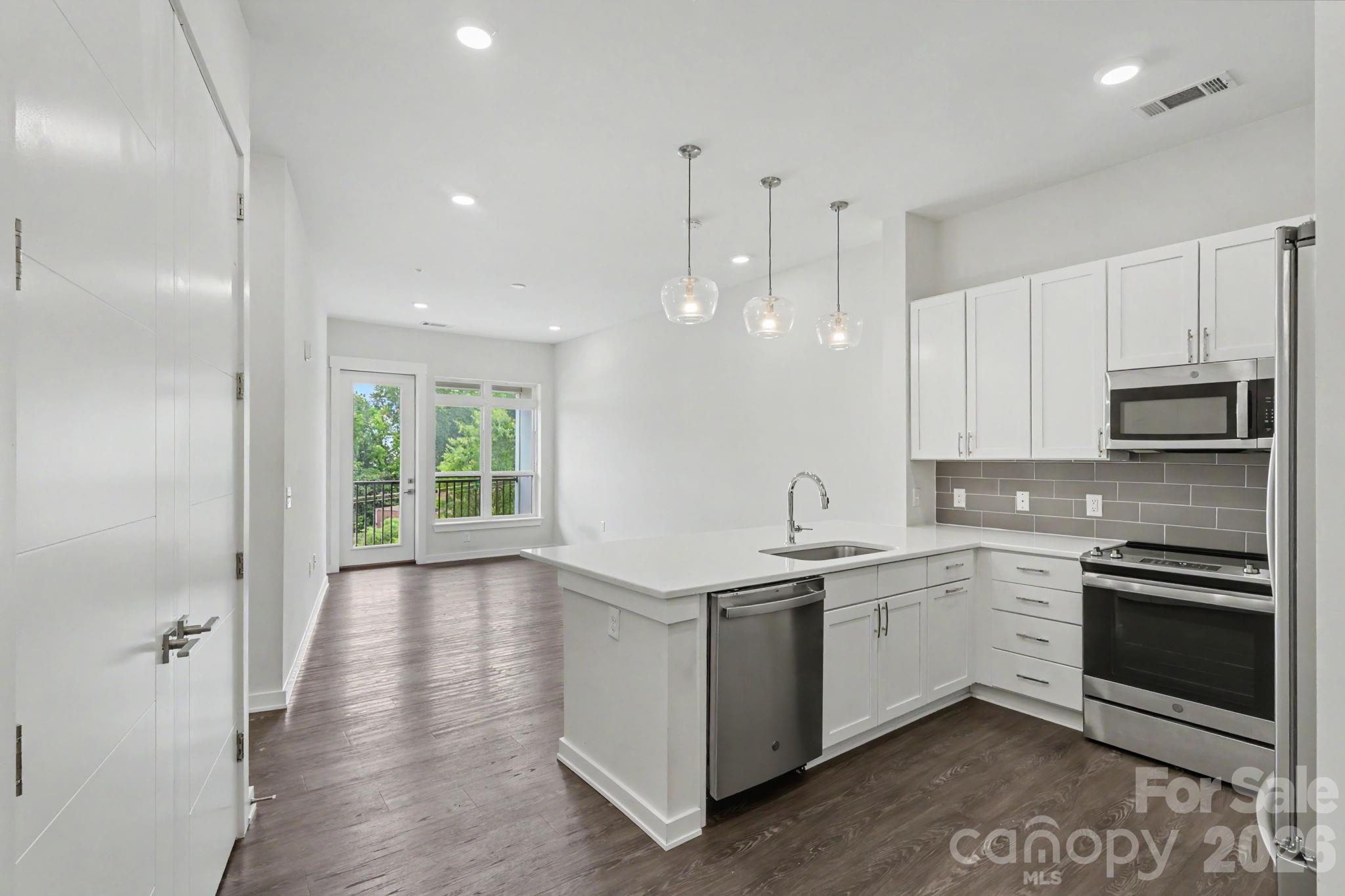 3630 N Davidson Street — Charlotte