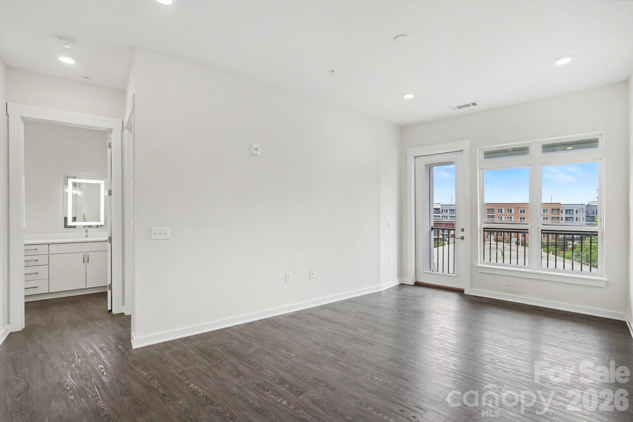 3630 N Davidson Street — Charlotte