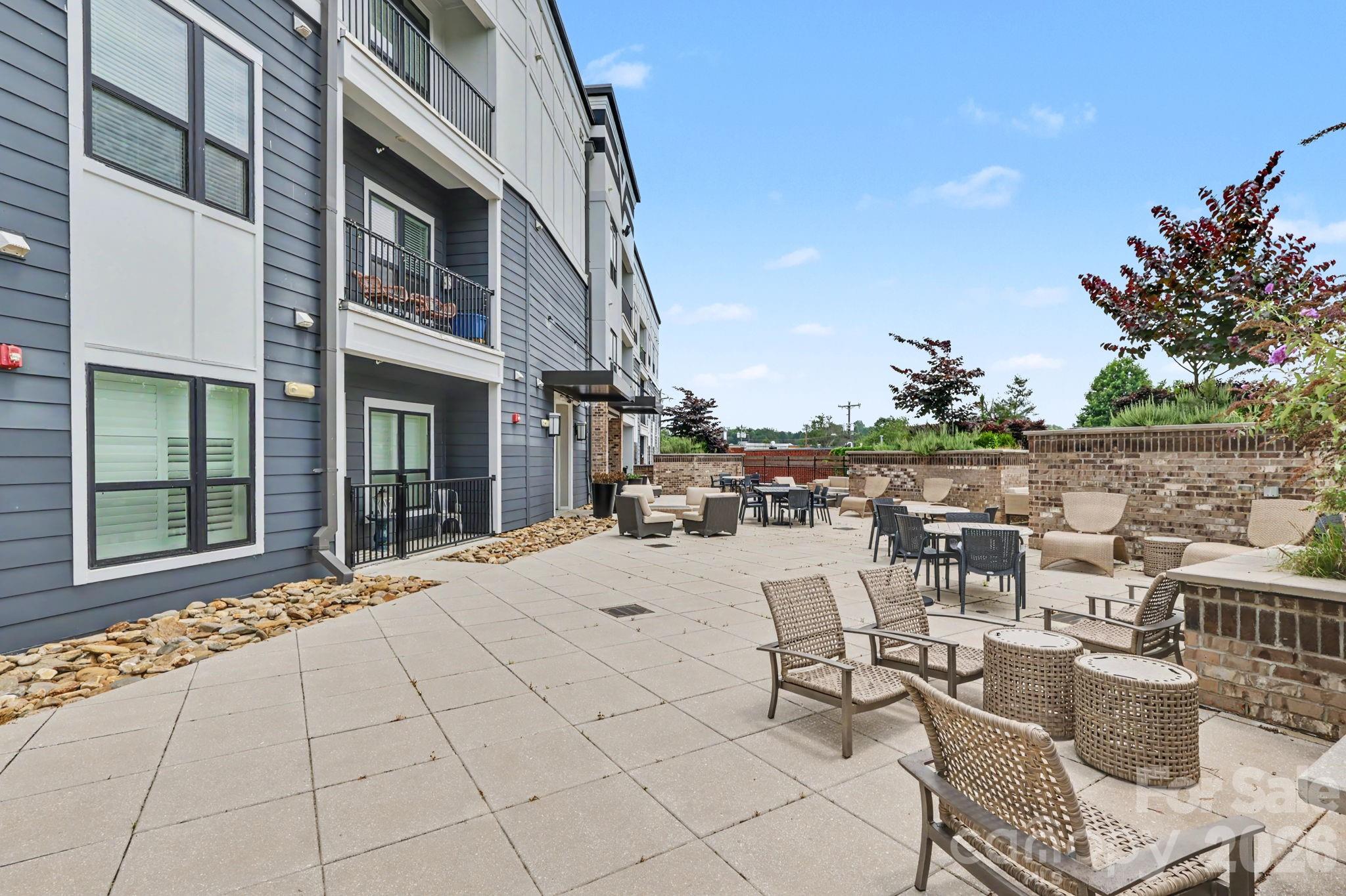 3630 N Davidson Street — Charlotte