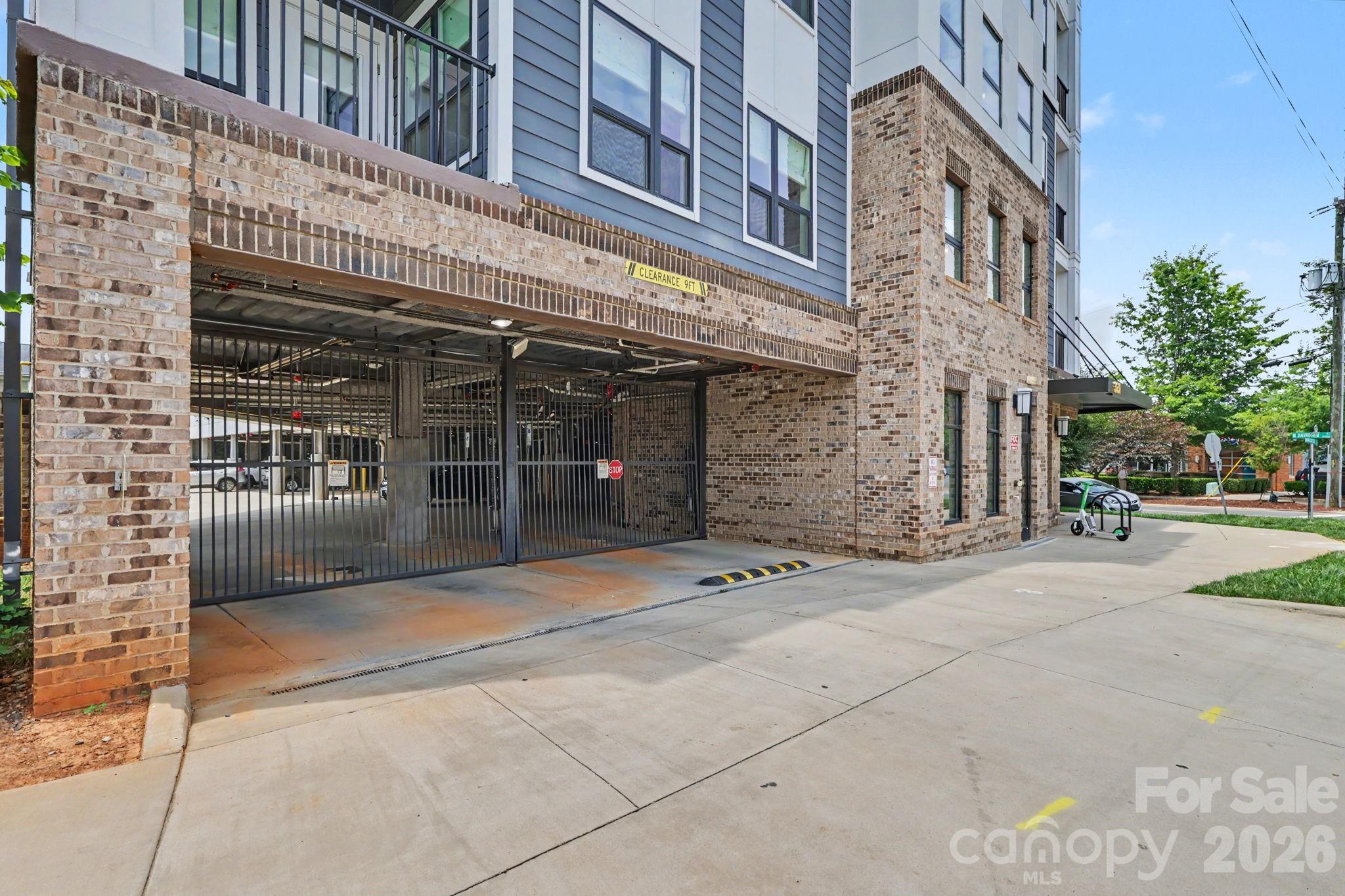 3630 N Davidson Street — Charlotte