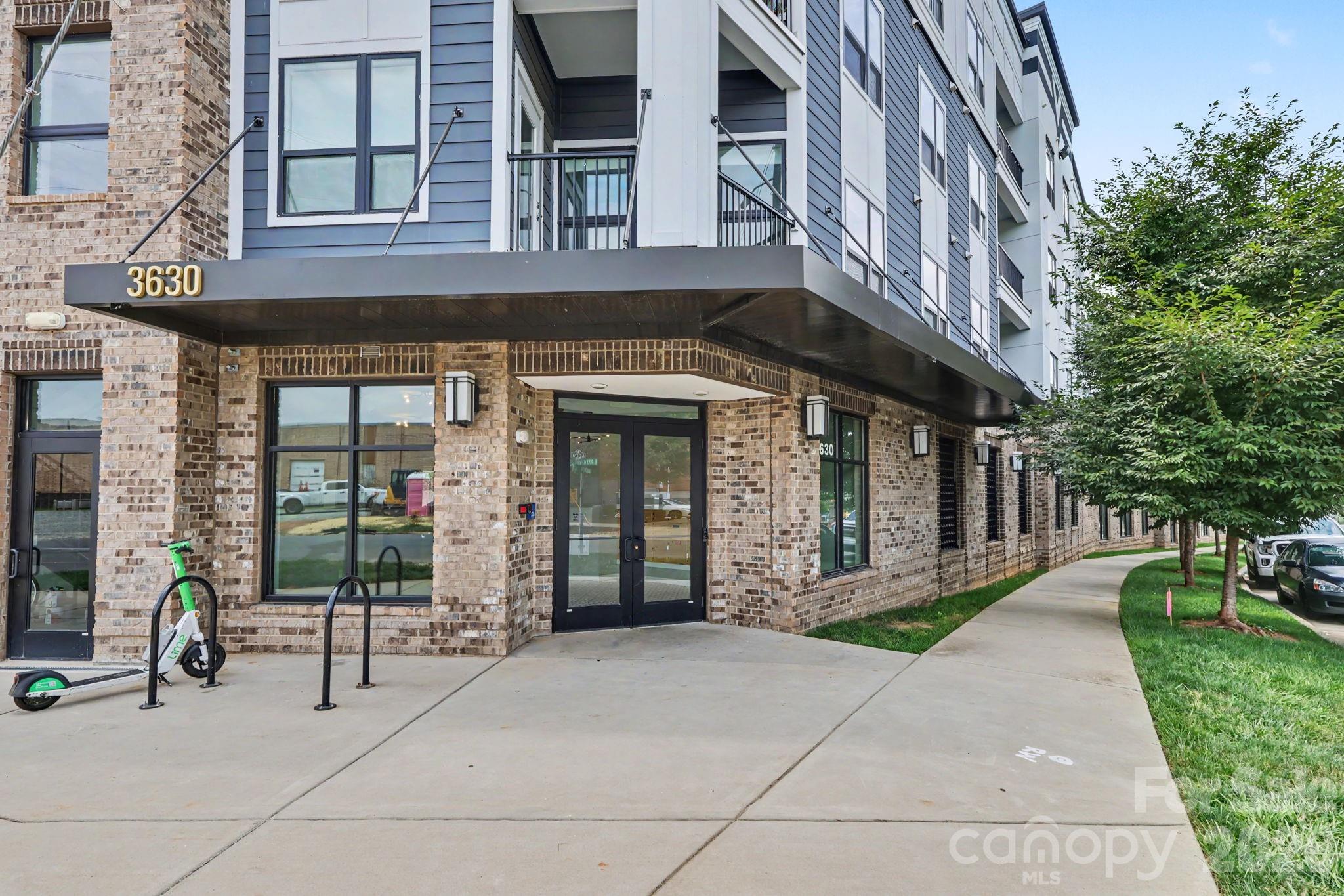 3630 N Davidson Street — Charlotte