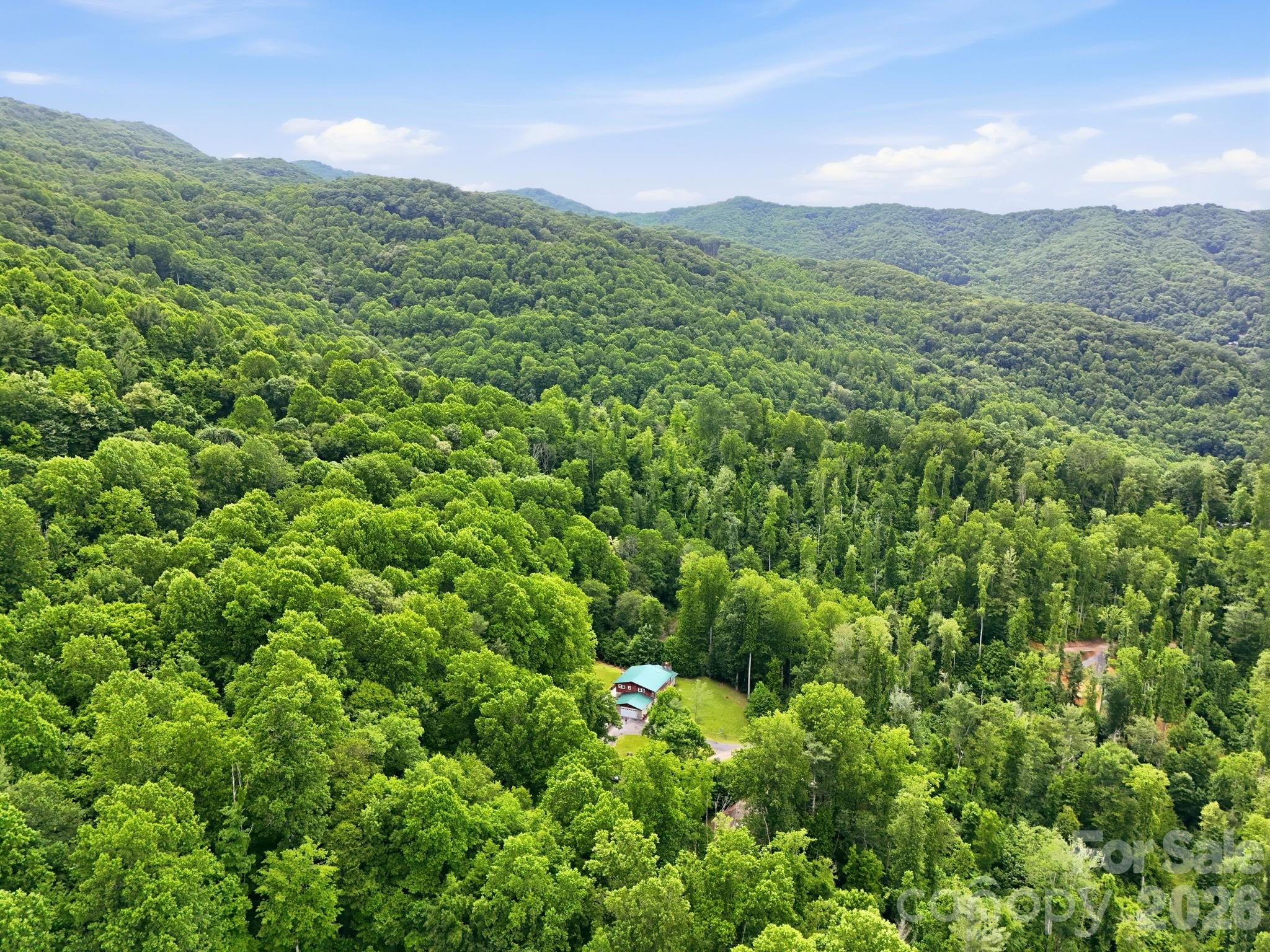 570 Rugged Top Road — Waynesville