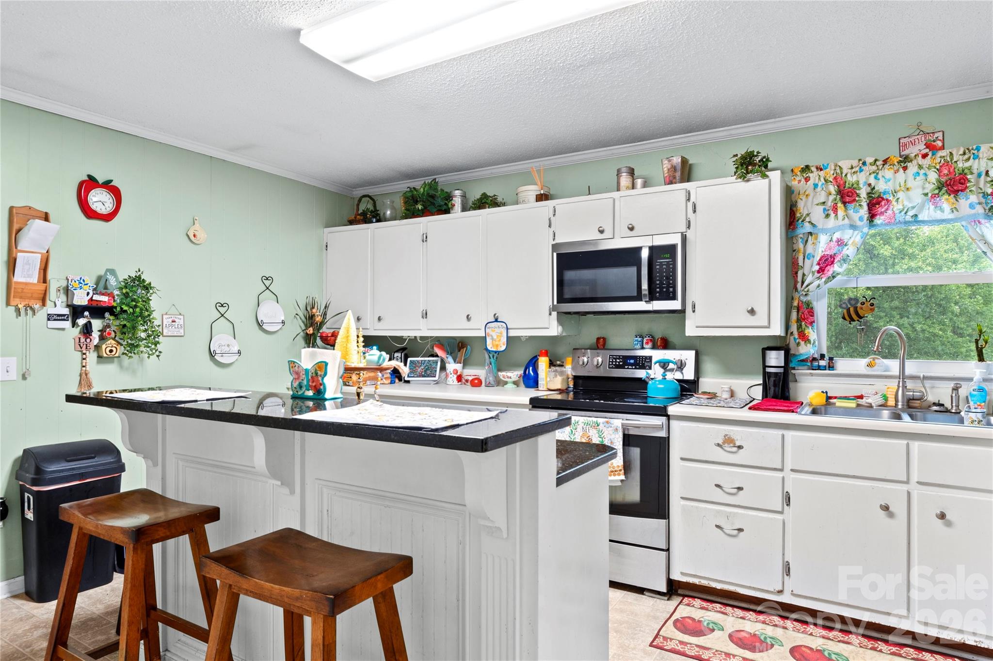 303 Alexander Drive — North Wilkesboro