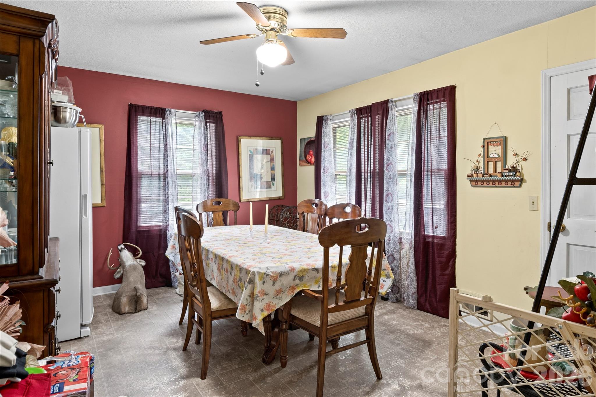 303 Alexander Drive — North Wilkesboro
