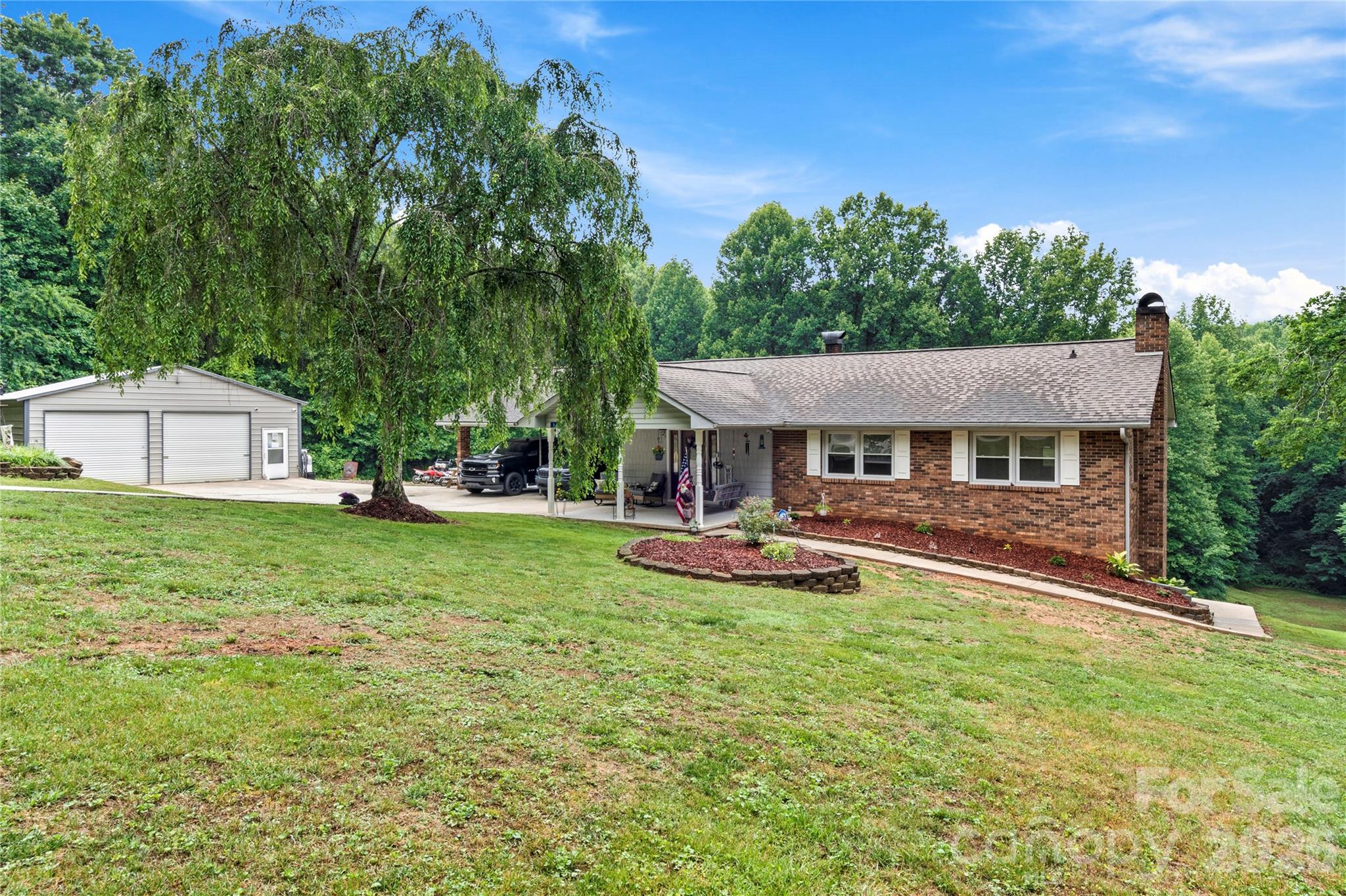 303 Alexander Drive — North Wilkesboro