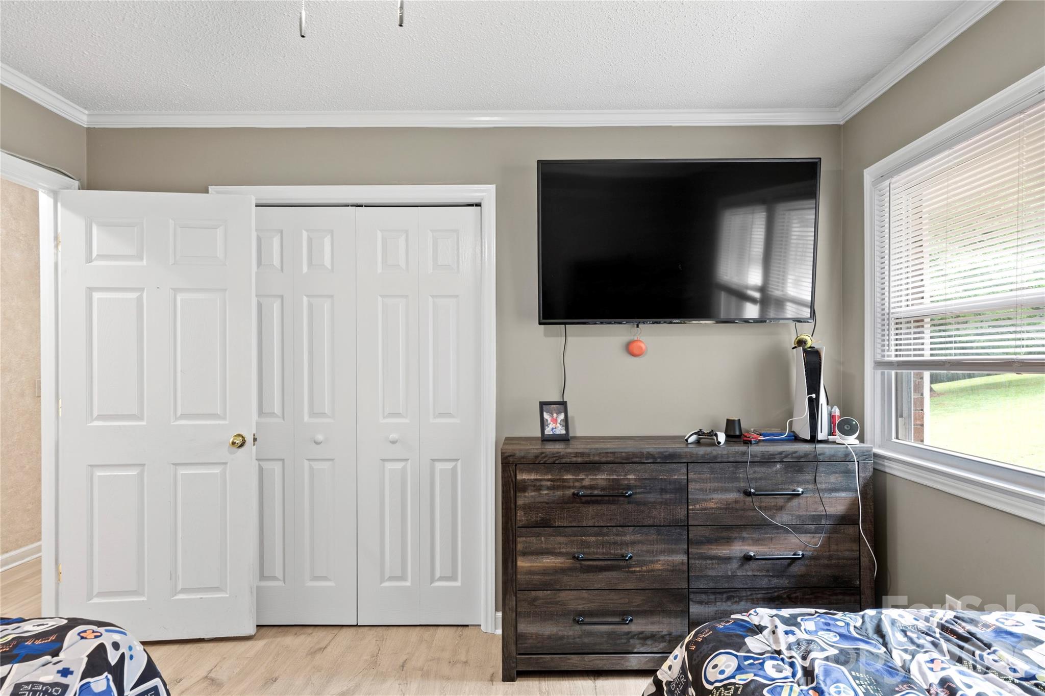 303 Alexander Drive — North Wilkesboro