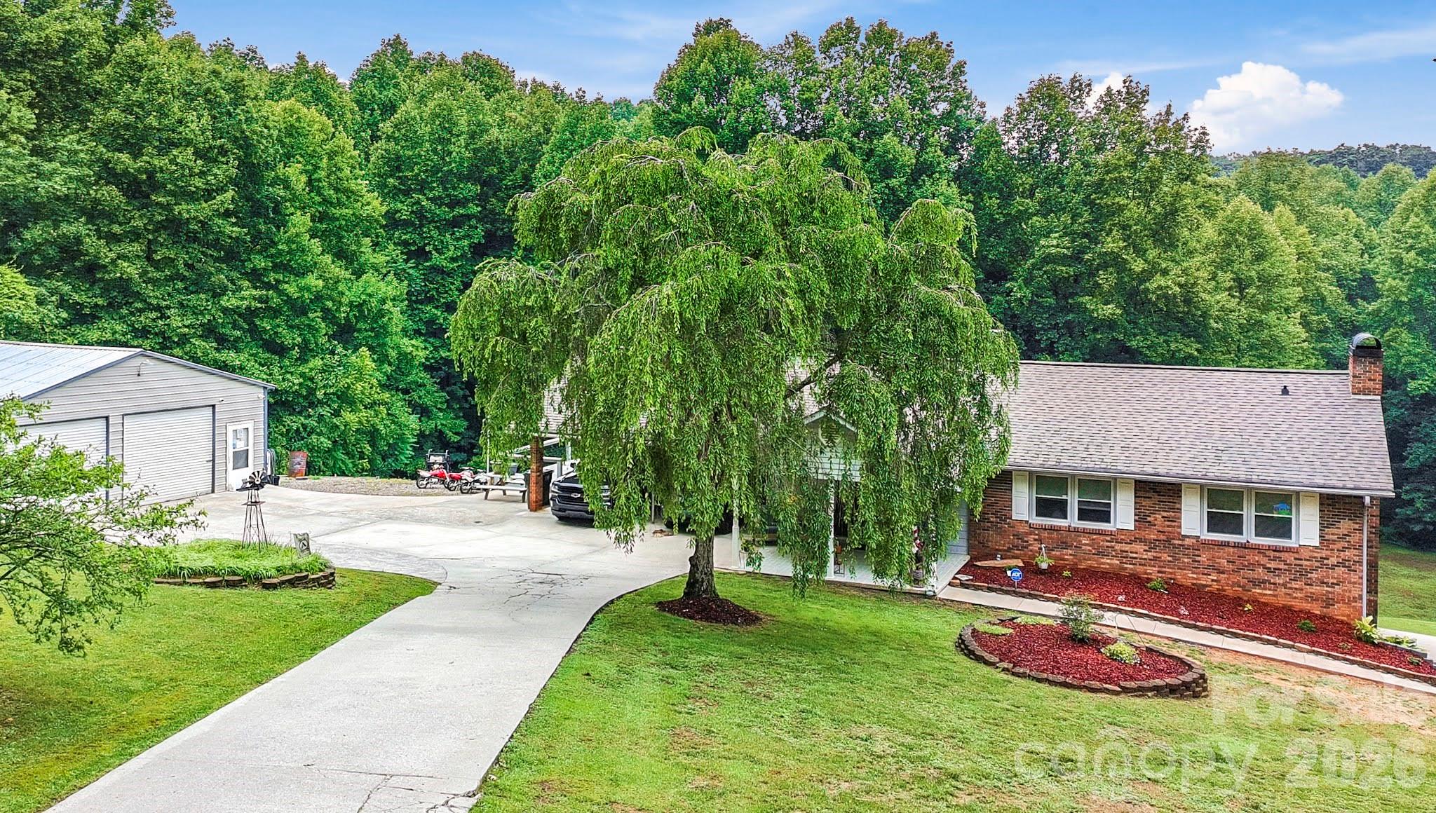 303 Alexander Drive — North Wilkesboro
