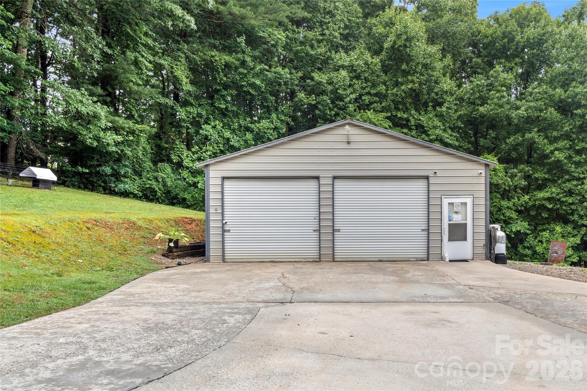 303 Alexander Drive — North Wilkesboro