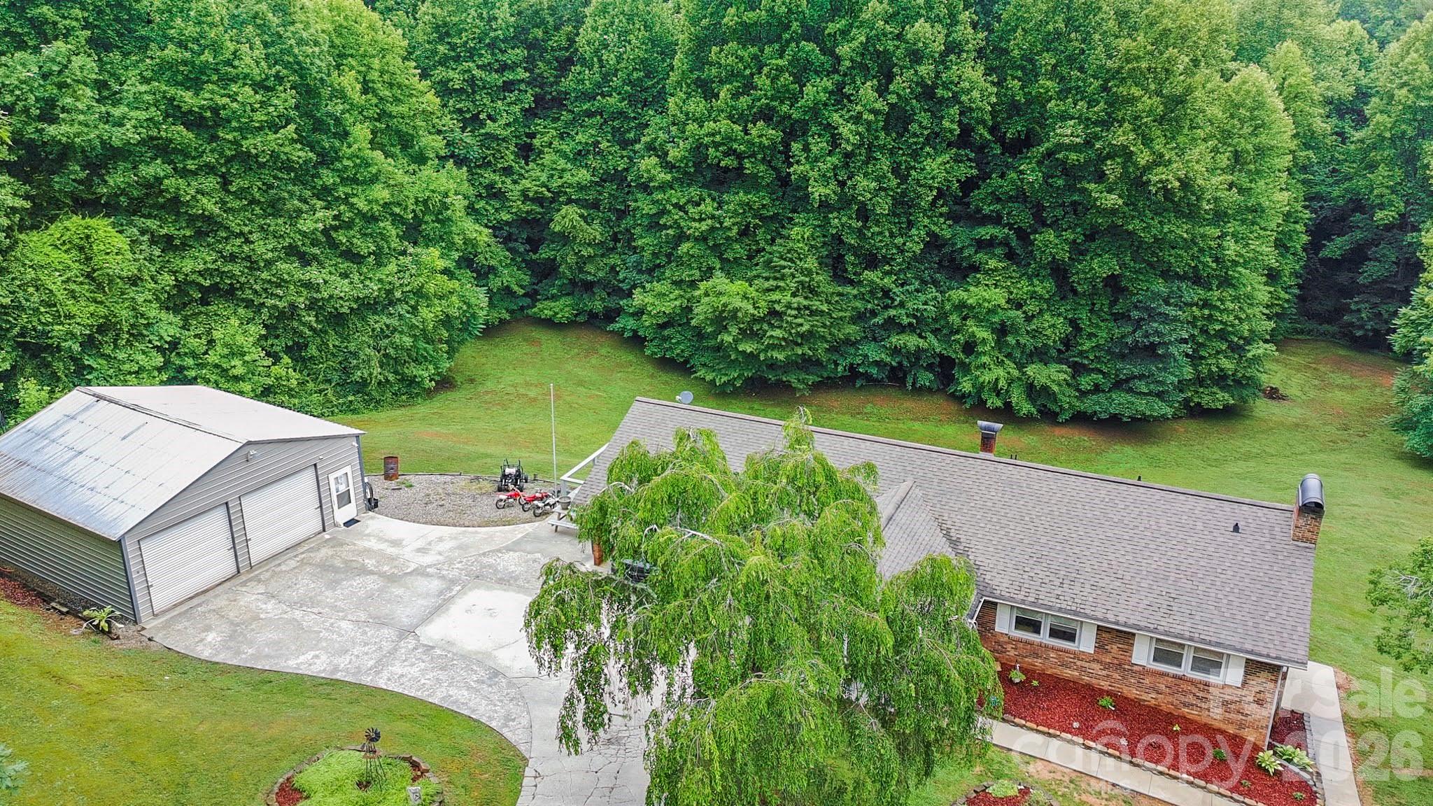 303 Alexander Drive — North Wilkesboro