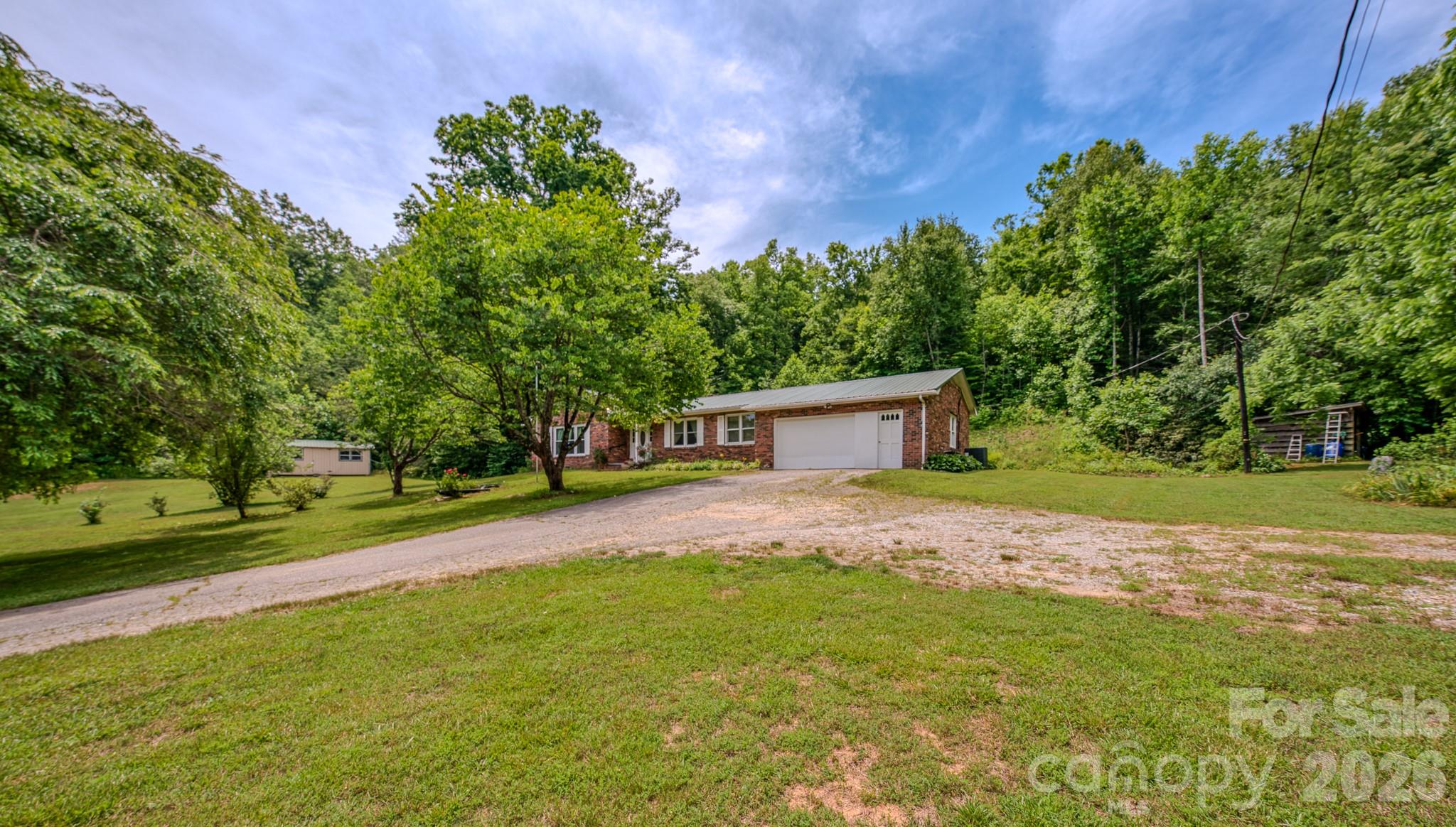 287 Robertson Drive — Old Fort