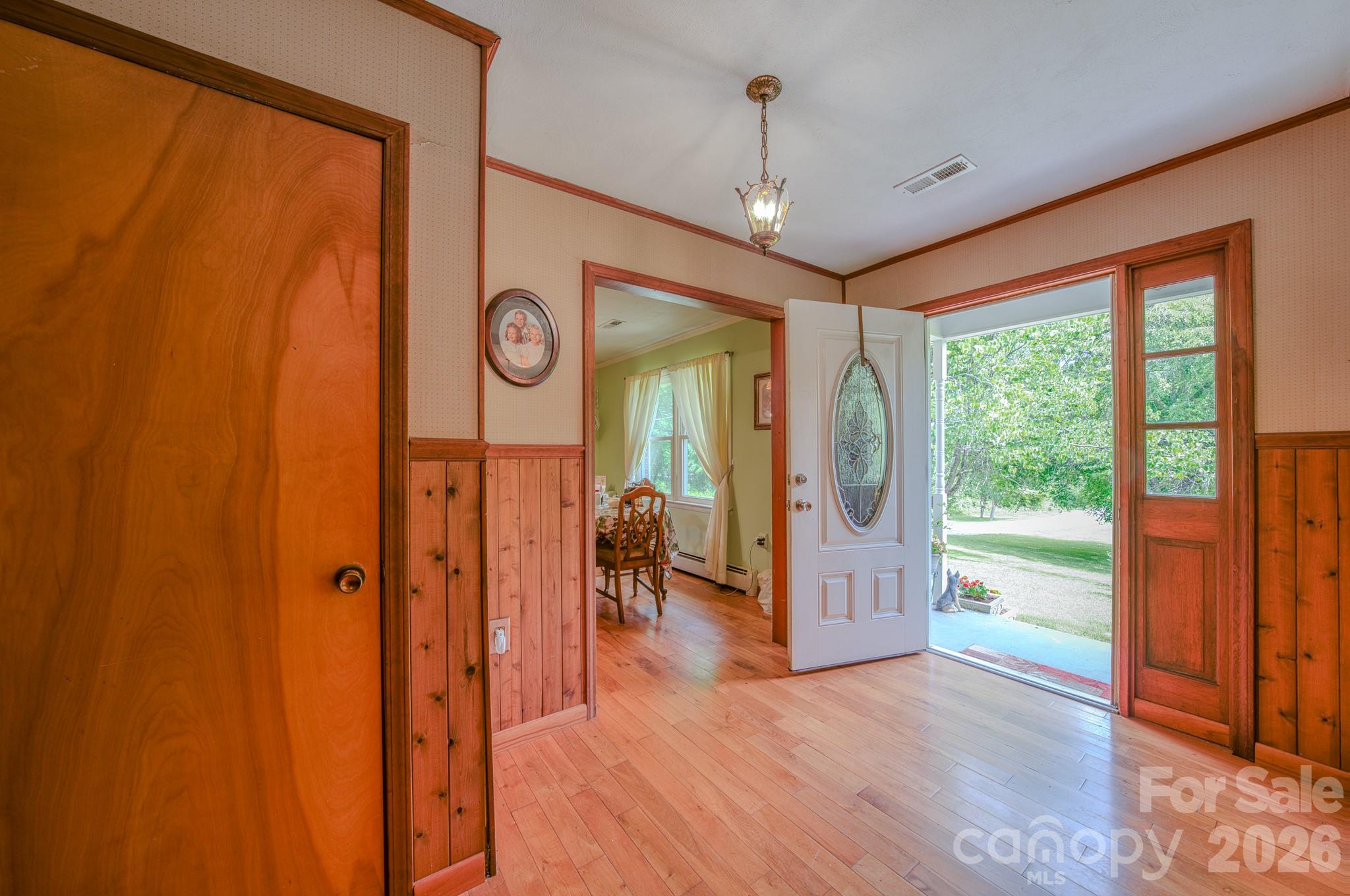 287 Robertson Drive — Old Fort