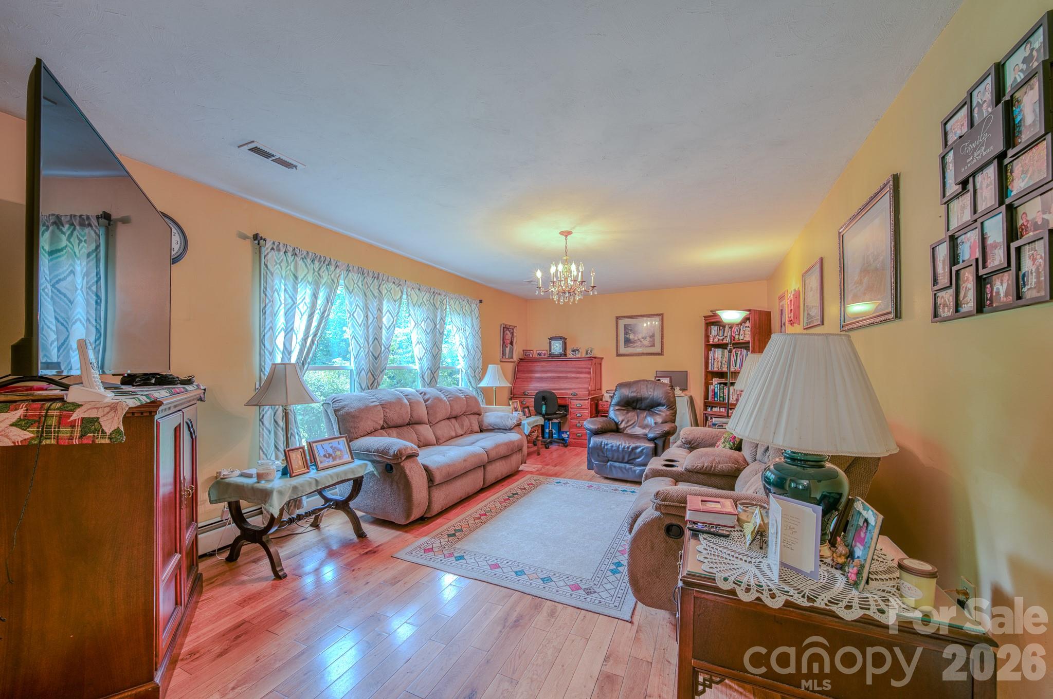 287 Robertson Drive — Old Fort