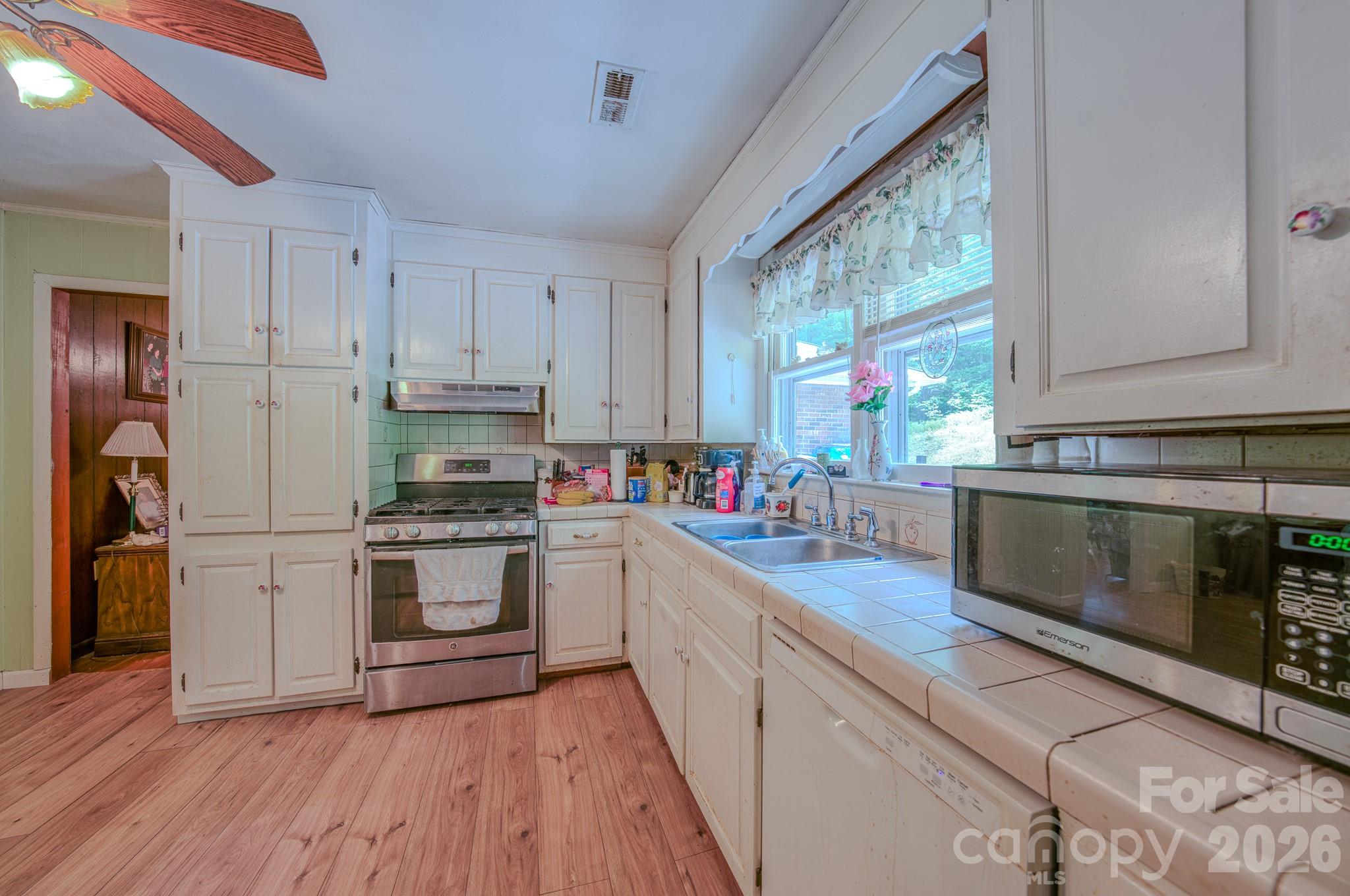 287 Robertson Drive — Old Fort