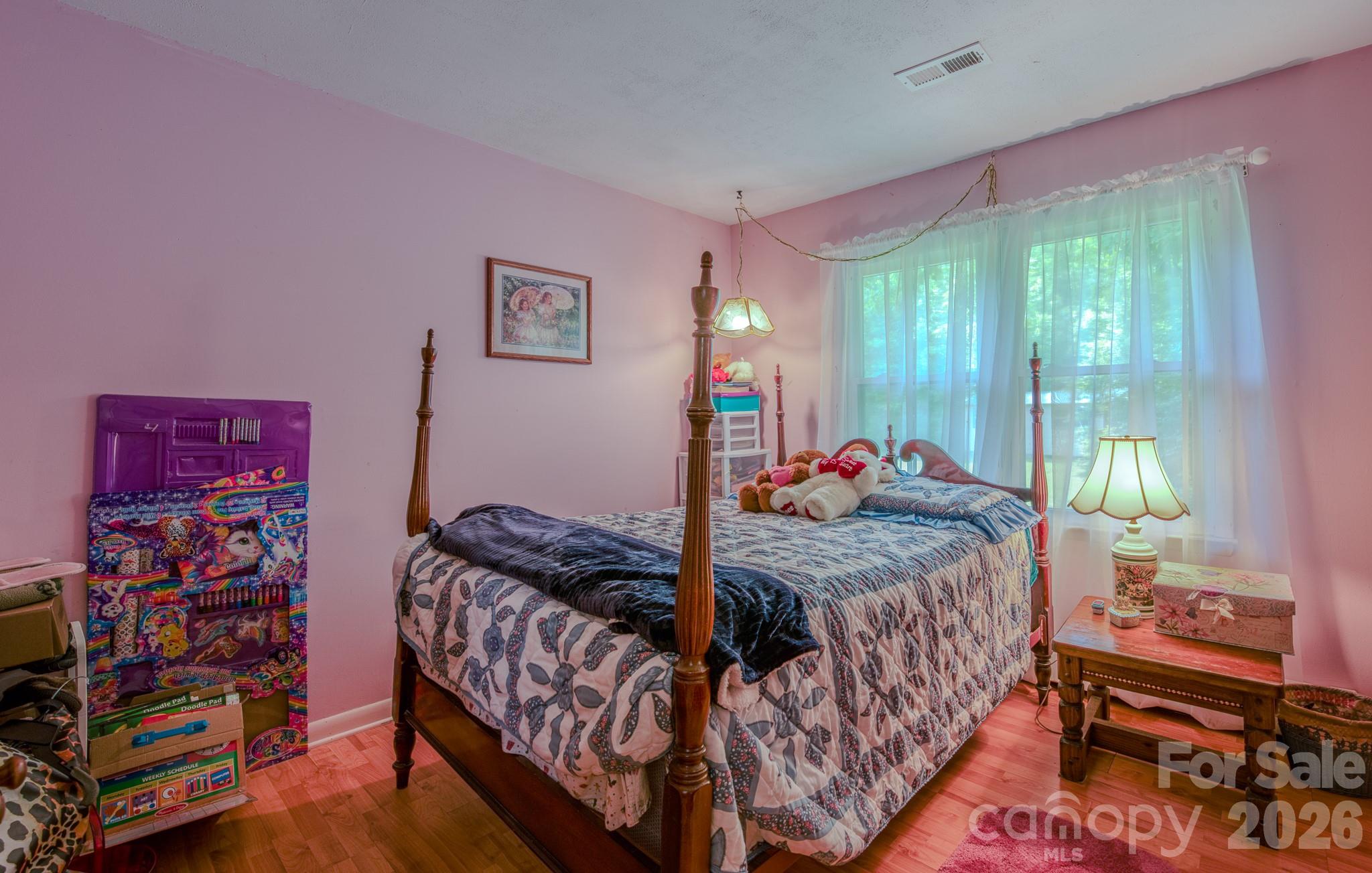 287 Robertson Drive — Old Fort