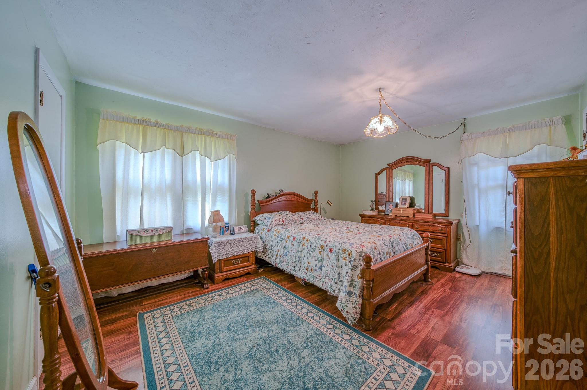 287 Robertson Drive — Old Fort
