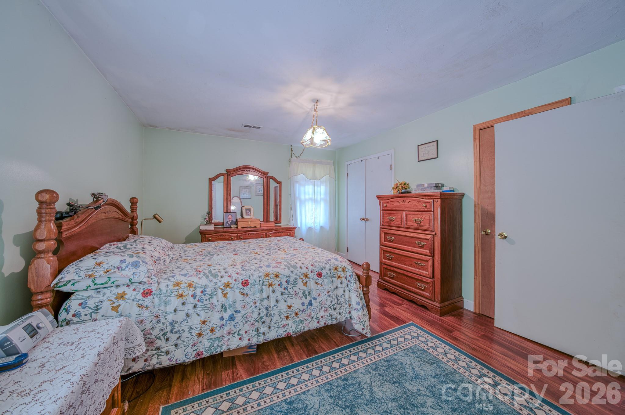 287 Robertson Drive — Old Fort