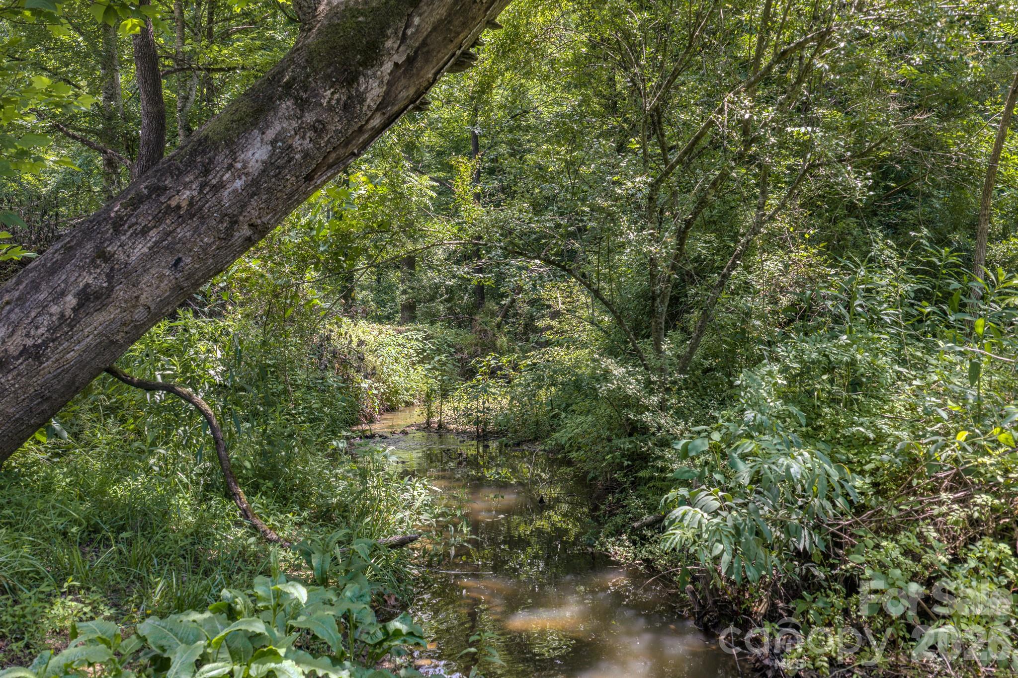 287 Robertson Drive — Old Fort