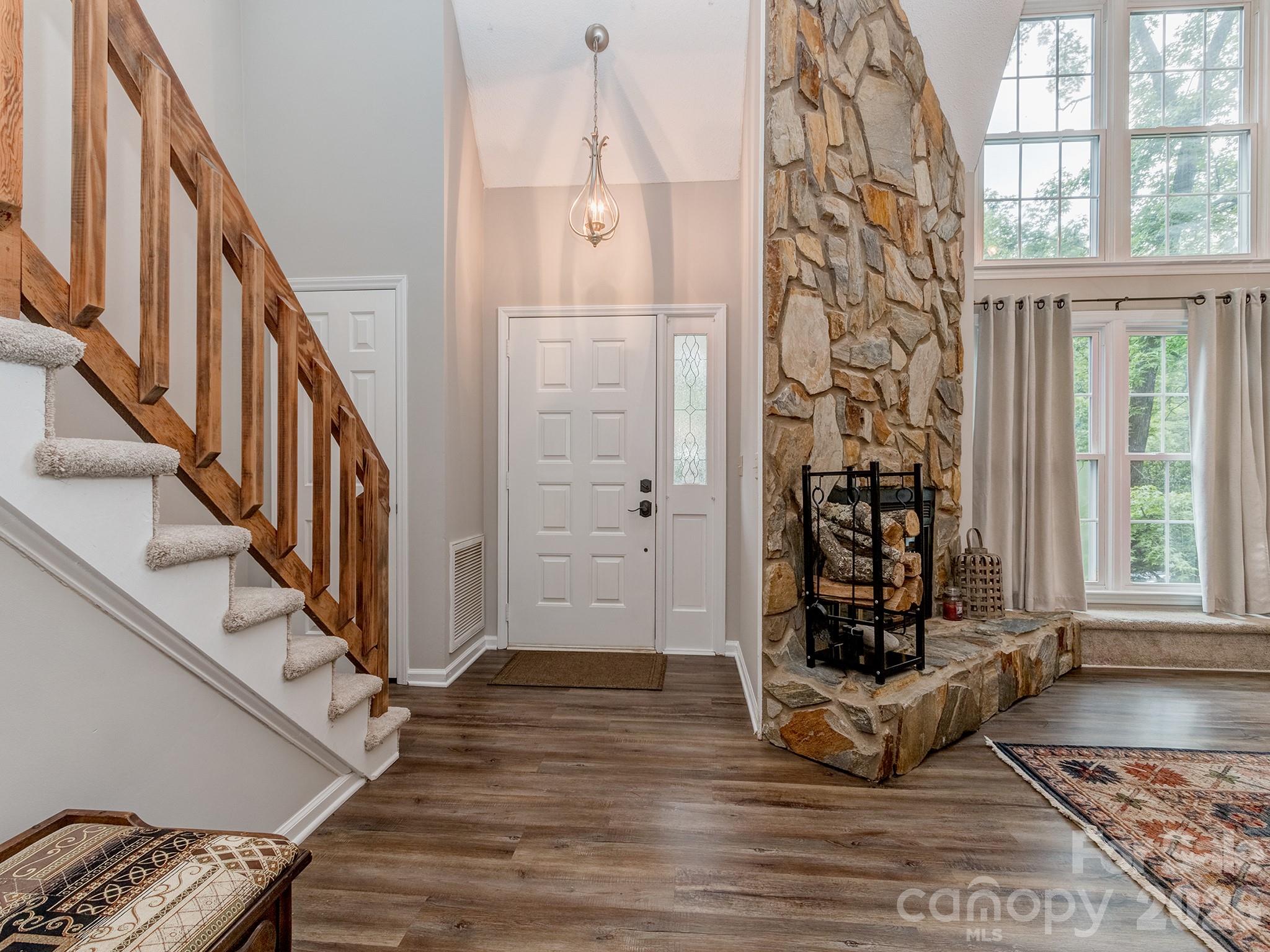 27043 Tidal Way — Fort Mill