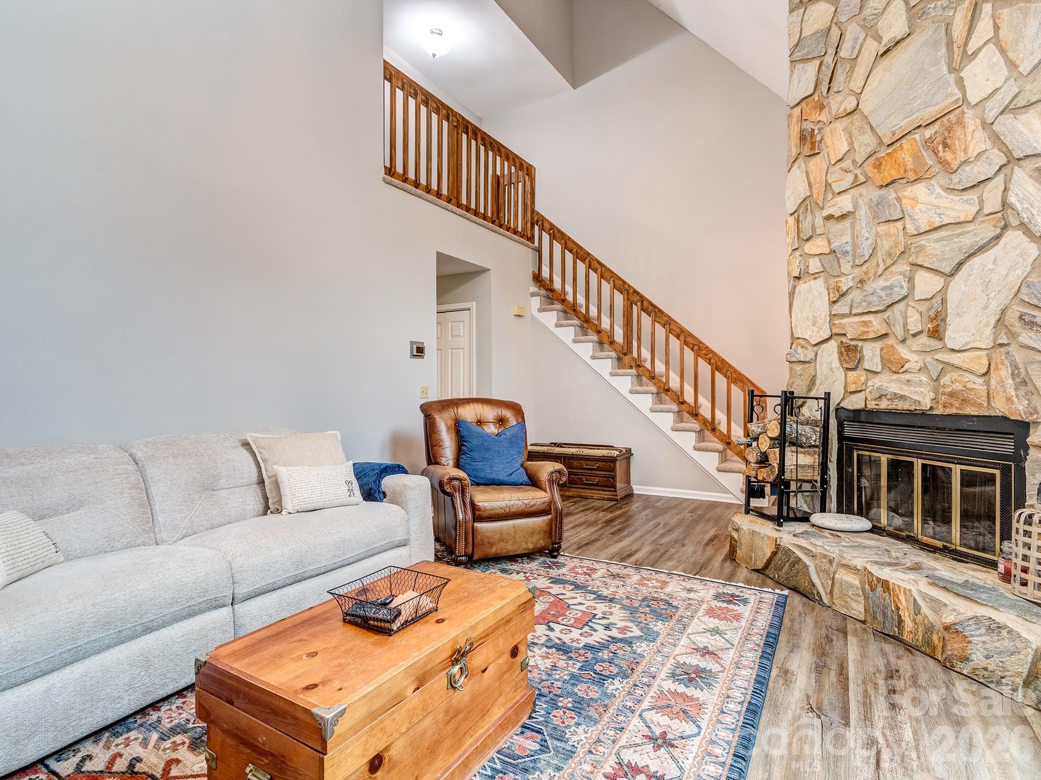 27043 Tidal Way — Fort Mill